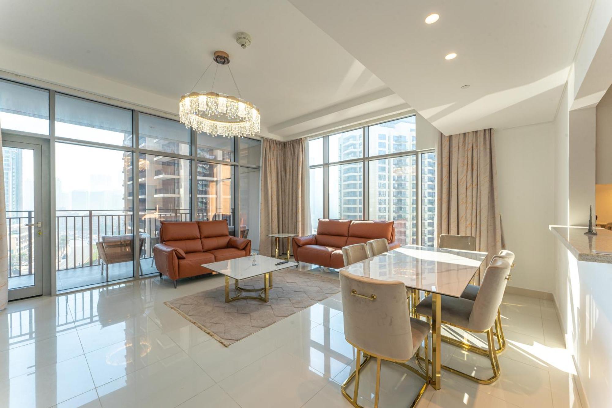 Modern Luxury 2br Burj Khalifa Partial & Blvd View Appartement Dubaï