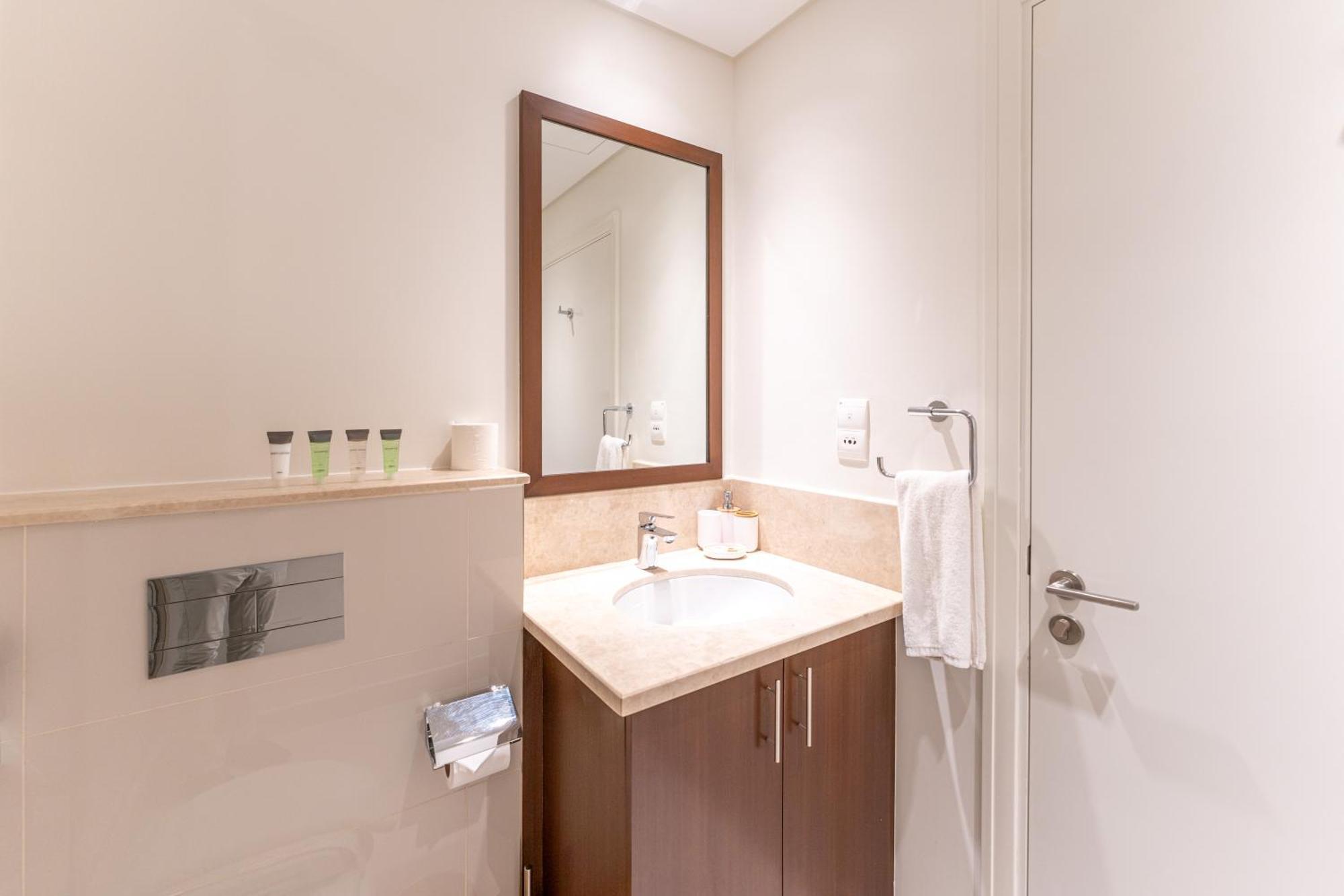 Modern Luxury 2br Burj Khalifa Partial & Blvd View Dubaï
