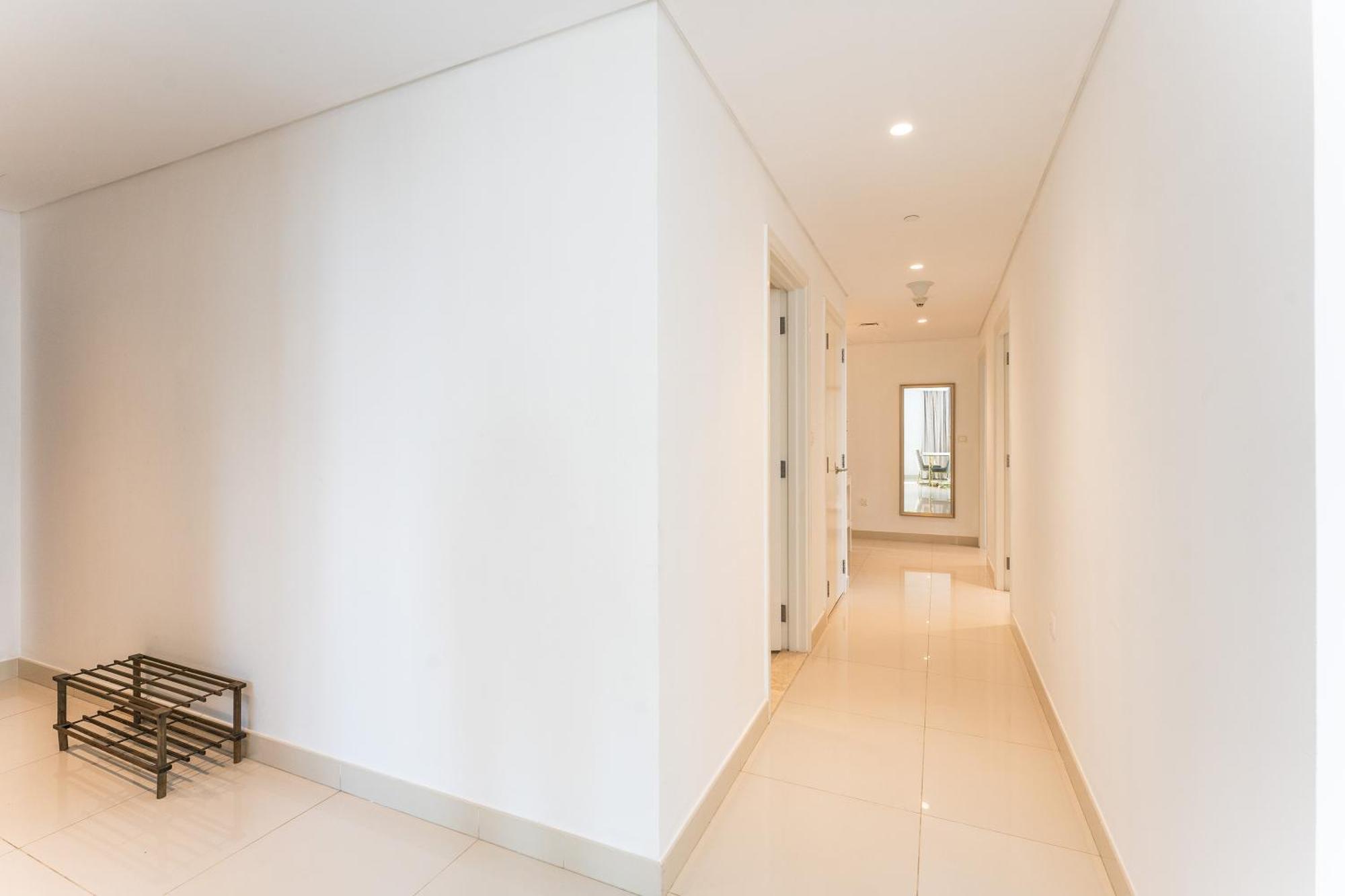 Modern Luxury 2br Burj Khalifa Partial & Blvd View * Dubaï