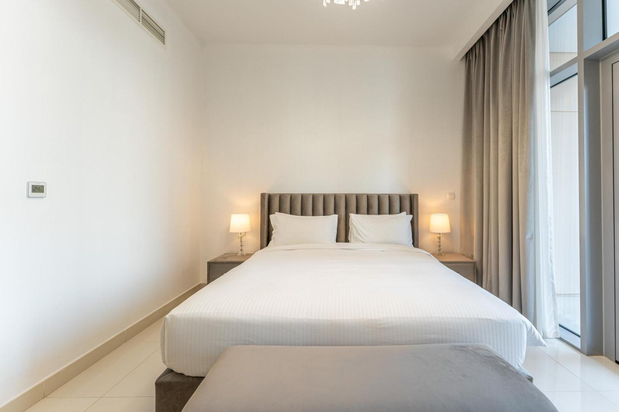 Modern Luxury 2br Burj Khalifa Partial & Blvd View Appartement Dubaï