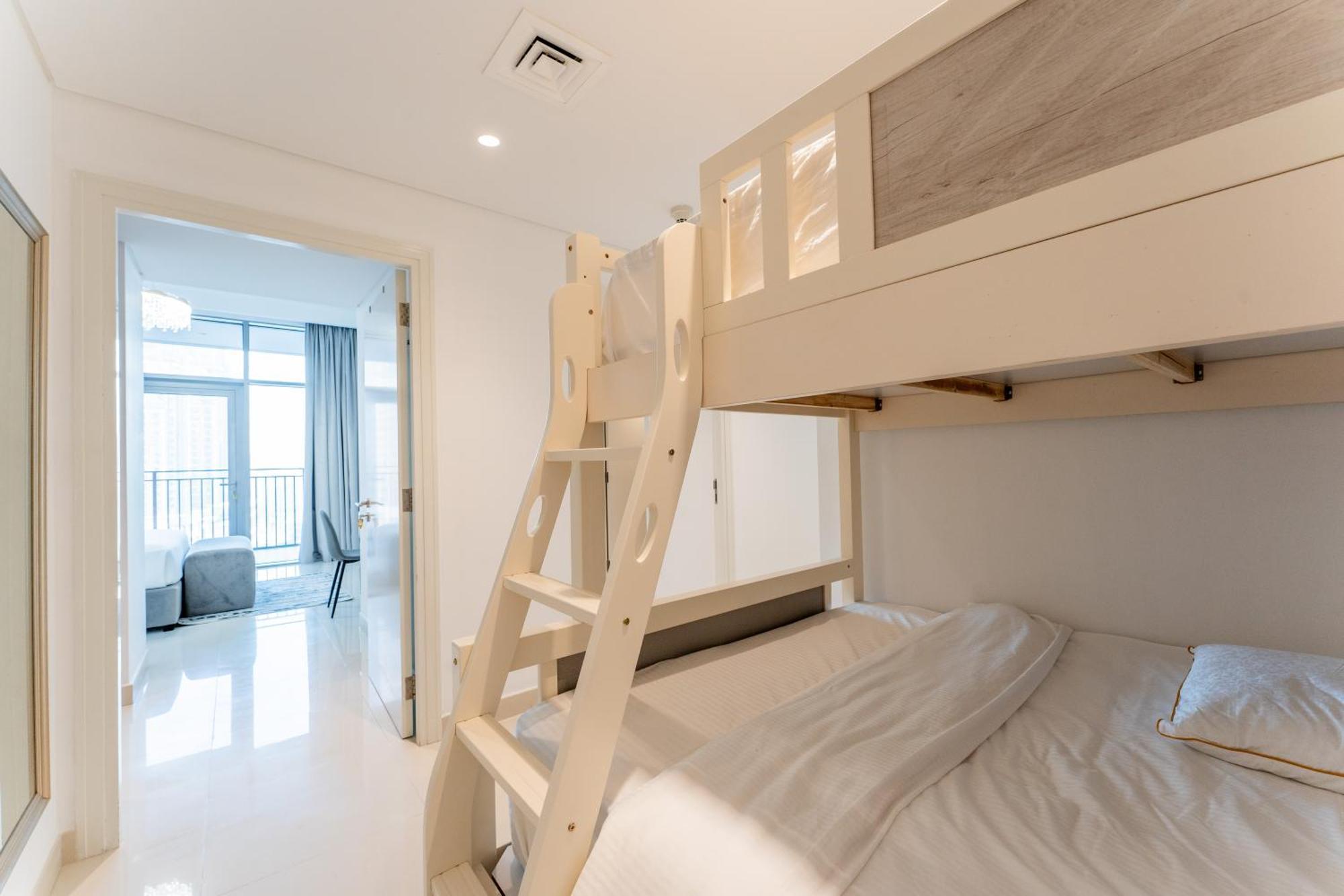 Modern Luxury 2br Burj Khalifa Partial & Blvd View Dubaï