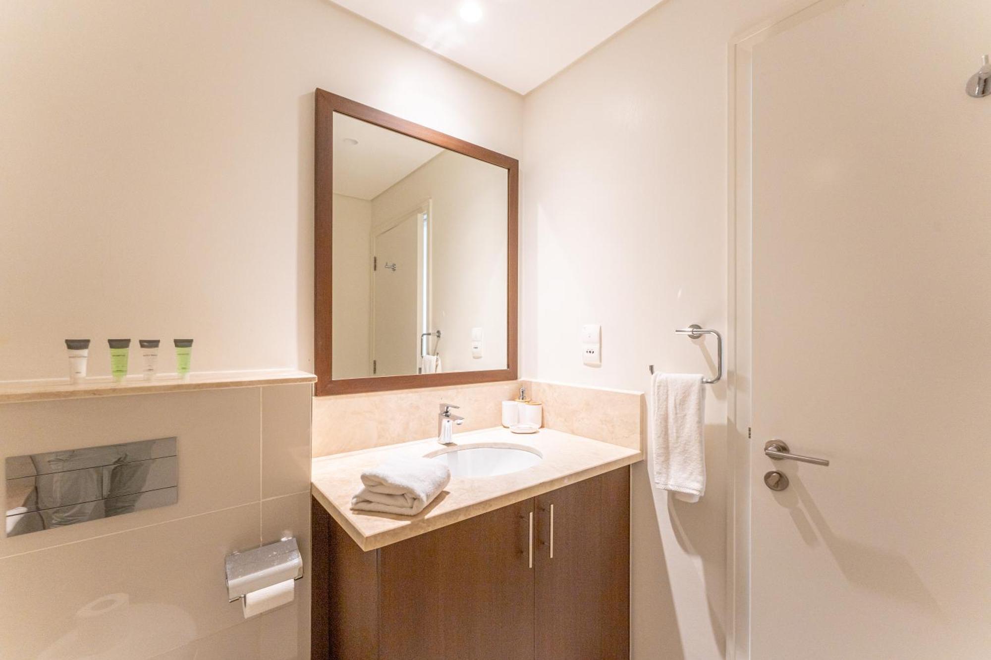 Modern Luxury 2br Burj Khalifa Partial & Blvd View Dubaï