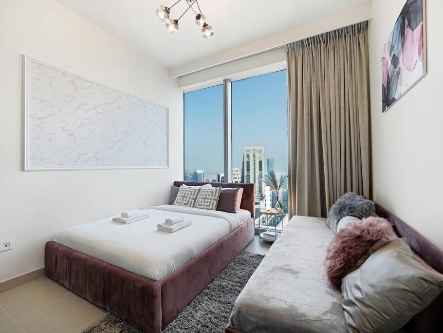 Glorious Fountain,opera &burj Sky View 4br *