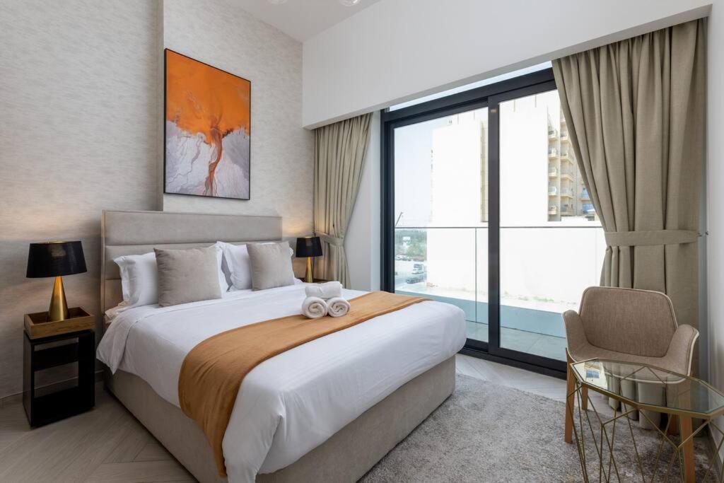Waves - Tranquil Living 2br In Jvc With Views * Dubai
