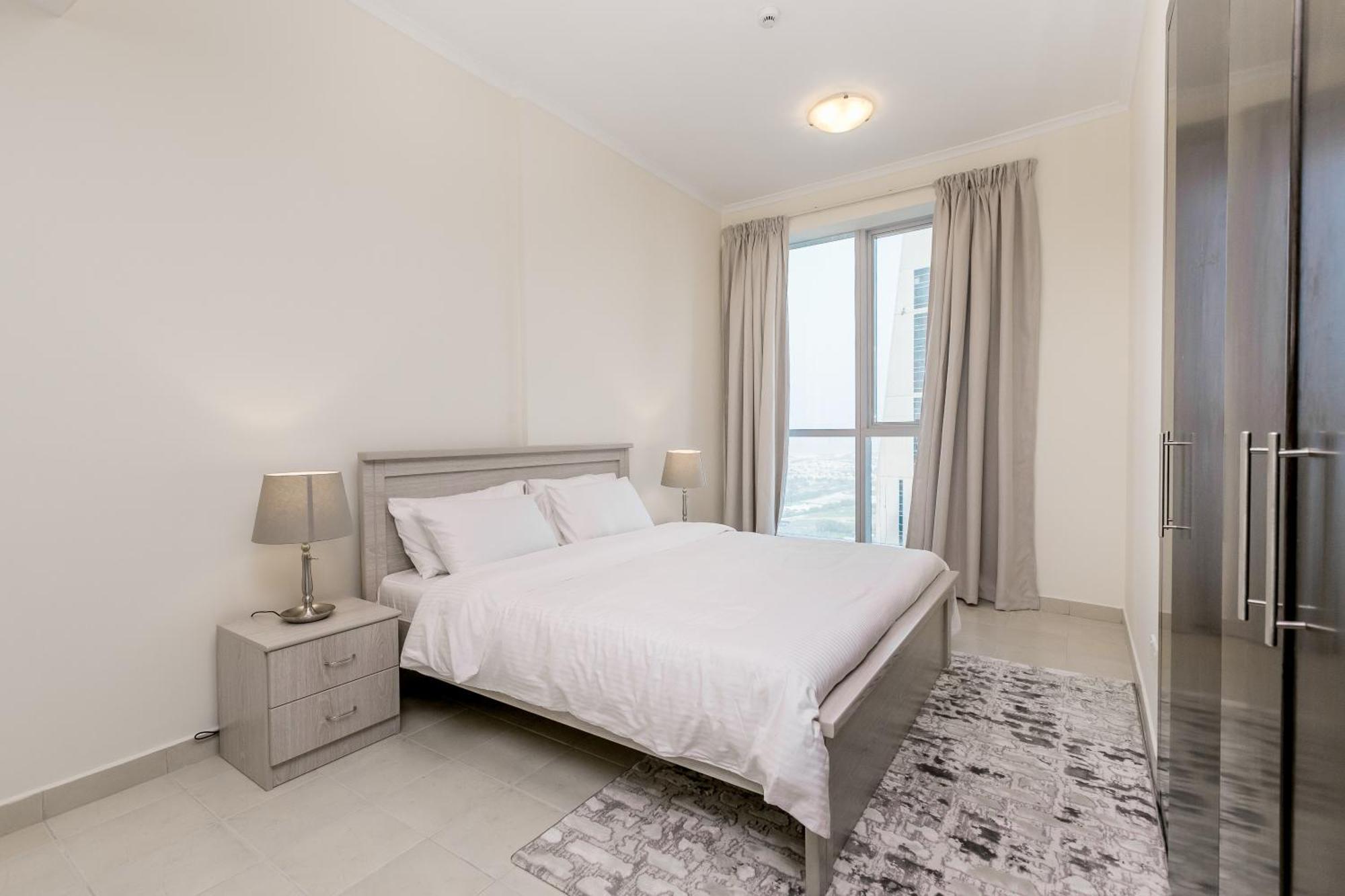 2 Bedroom High Floor Torch Tower Marina - Nox Appartement