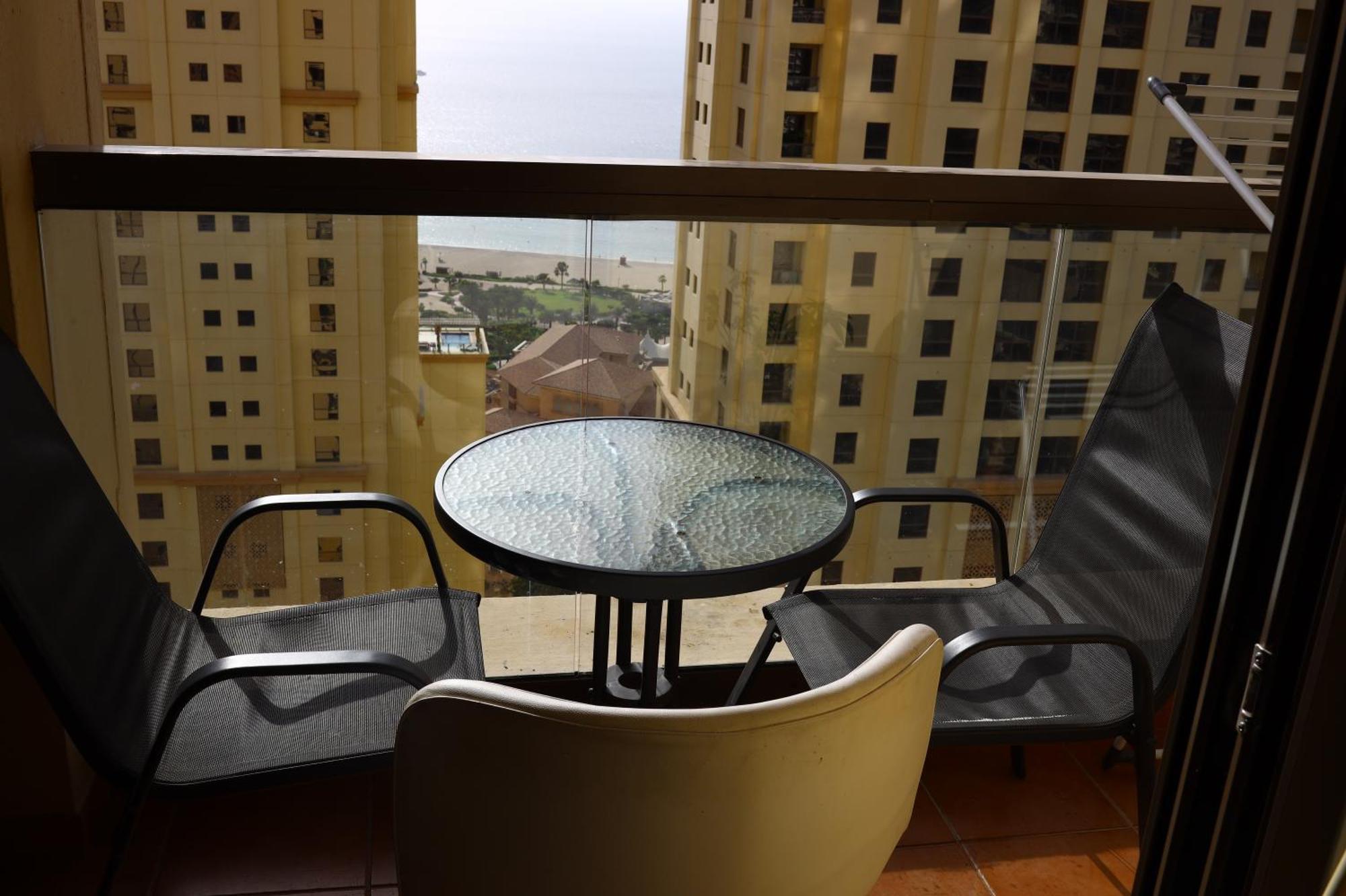 Shams Murjan Jbr Hostal *