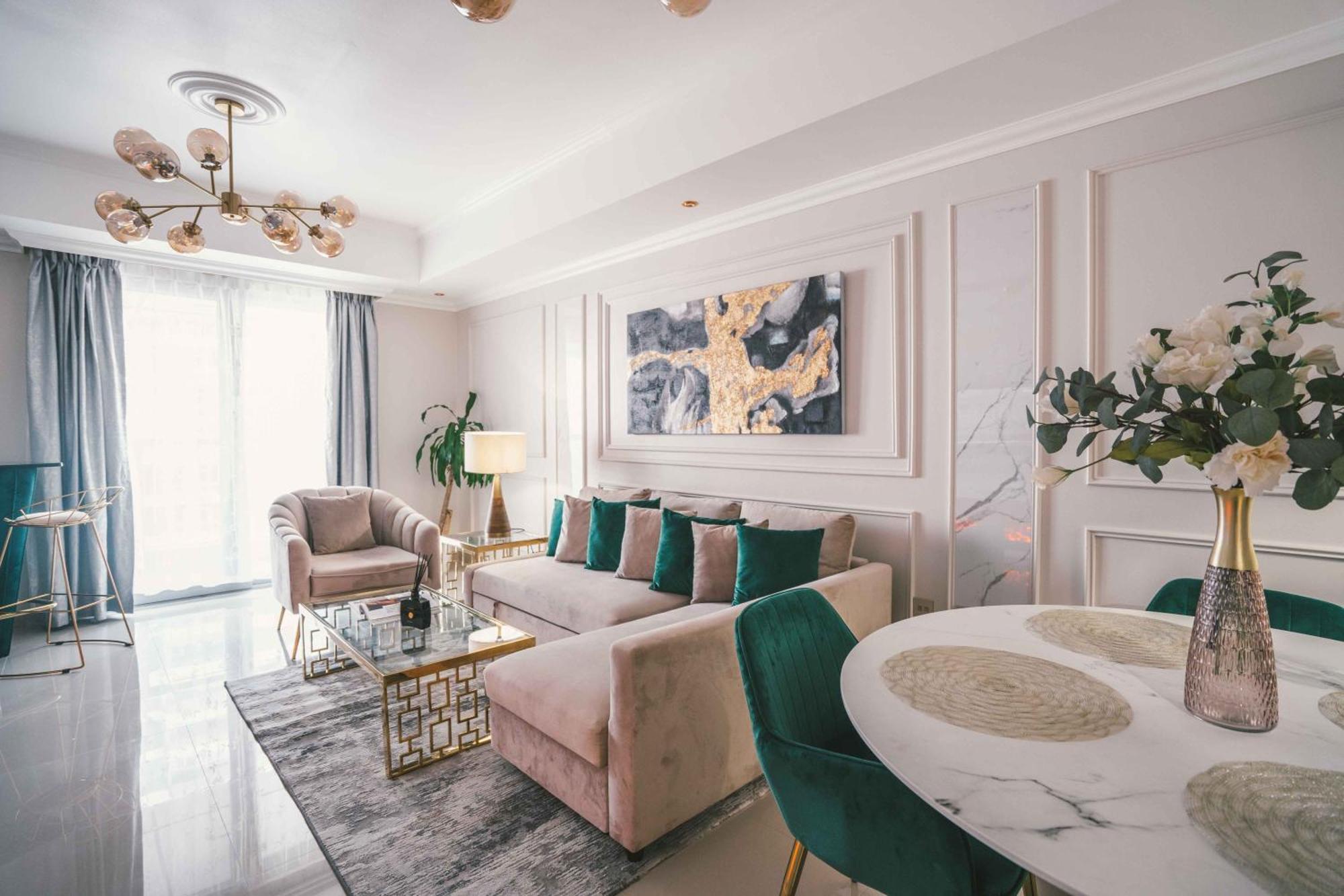 The Penthouse On 71st Floor Apartment