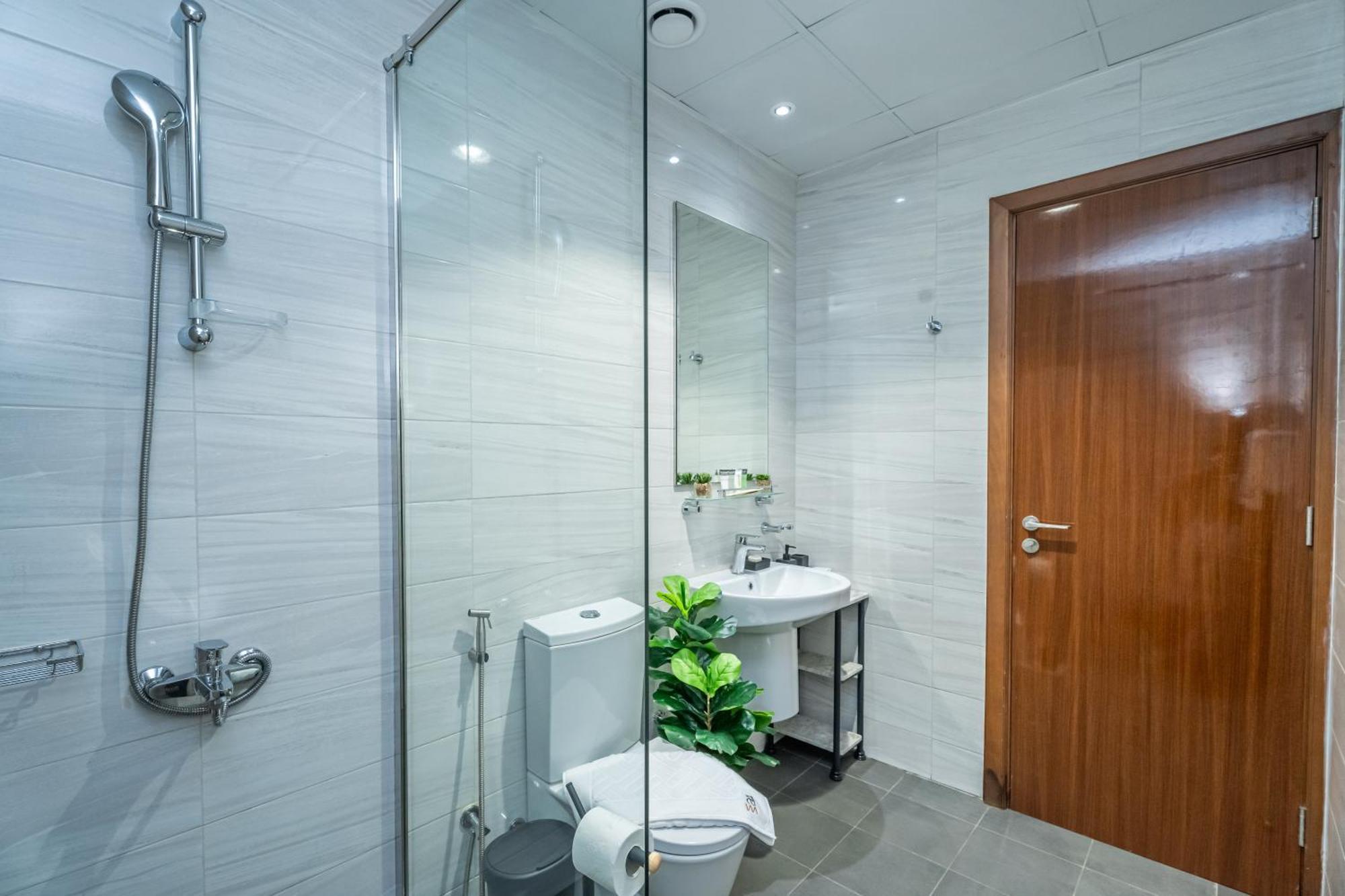 Escape 24 - Luxury Dunya Tower Downtown Near Mall Dubaï