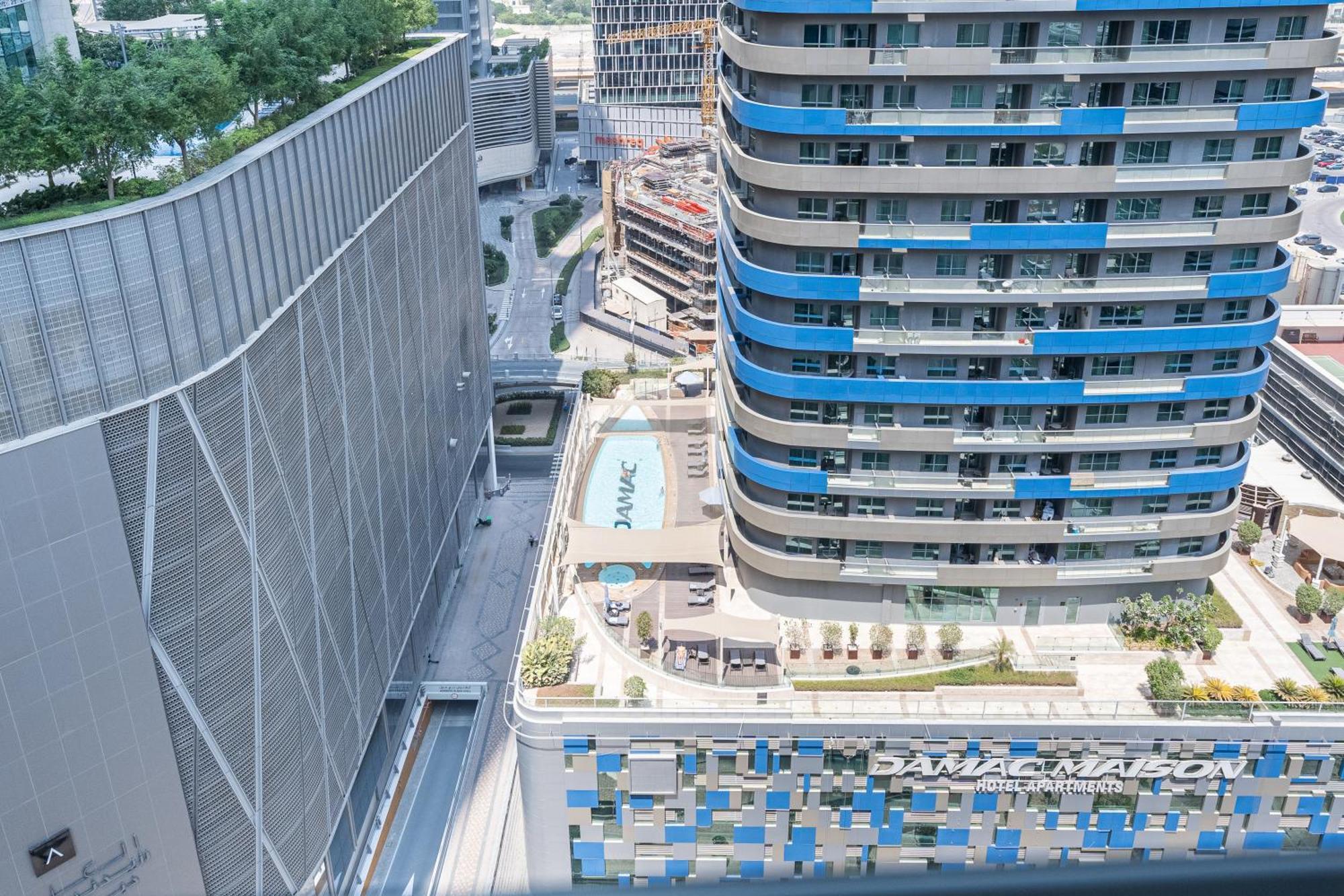 Escape 24 - Luxury Dunya Tower Downtown Near Mall Dubaï