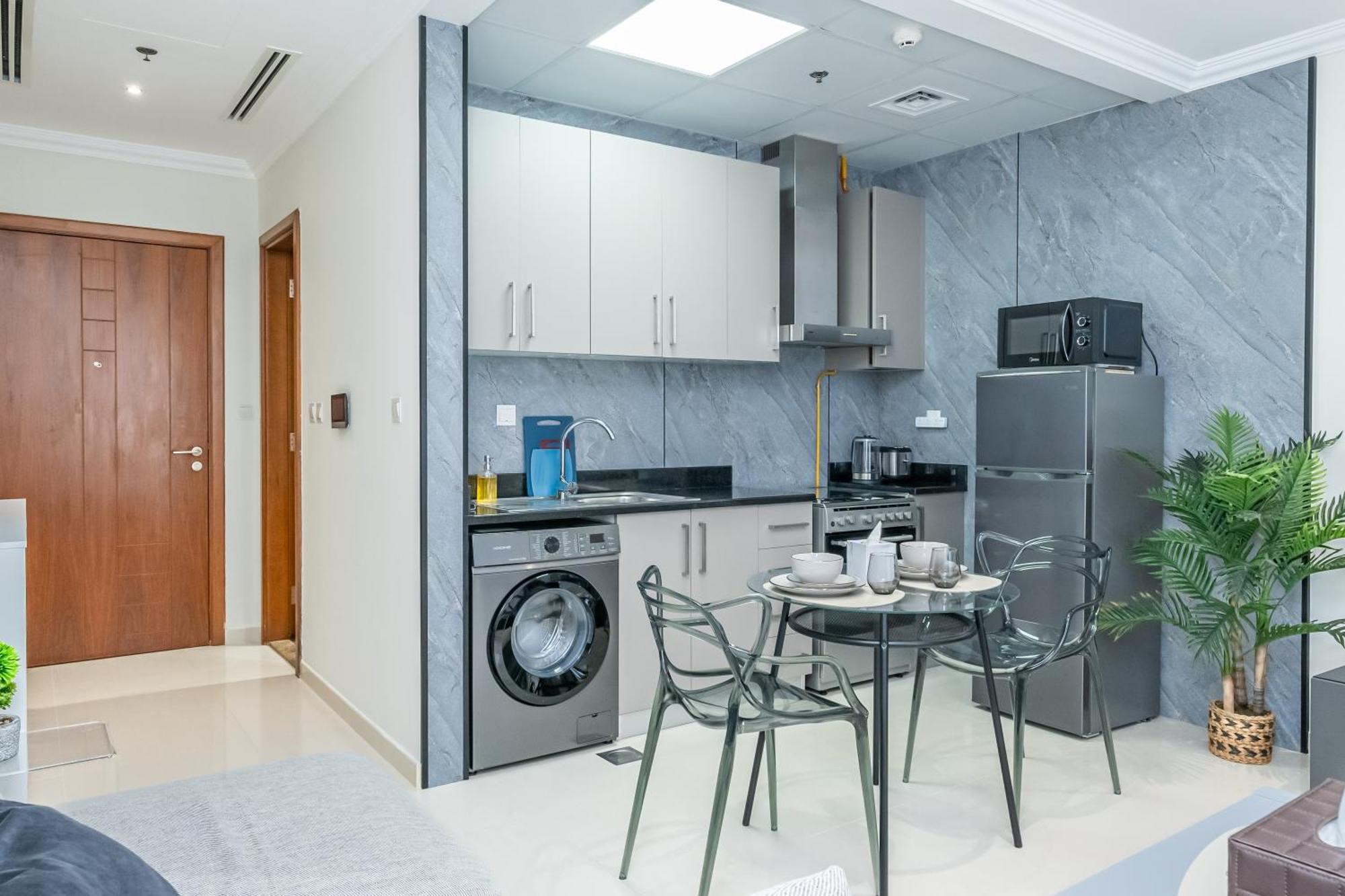 Escape 24 - Luxury Dunya Tower Downtown Near Mall Dubaï