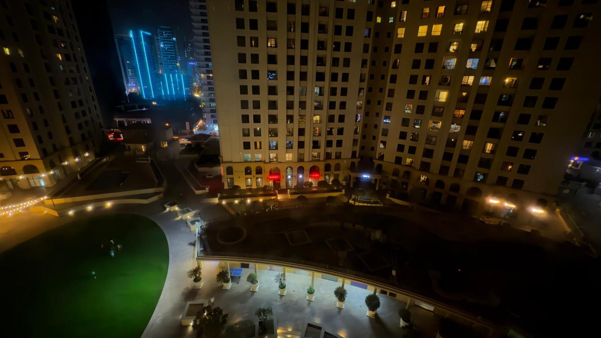 Hostal Harmony - Jbr *