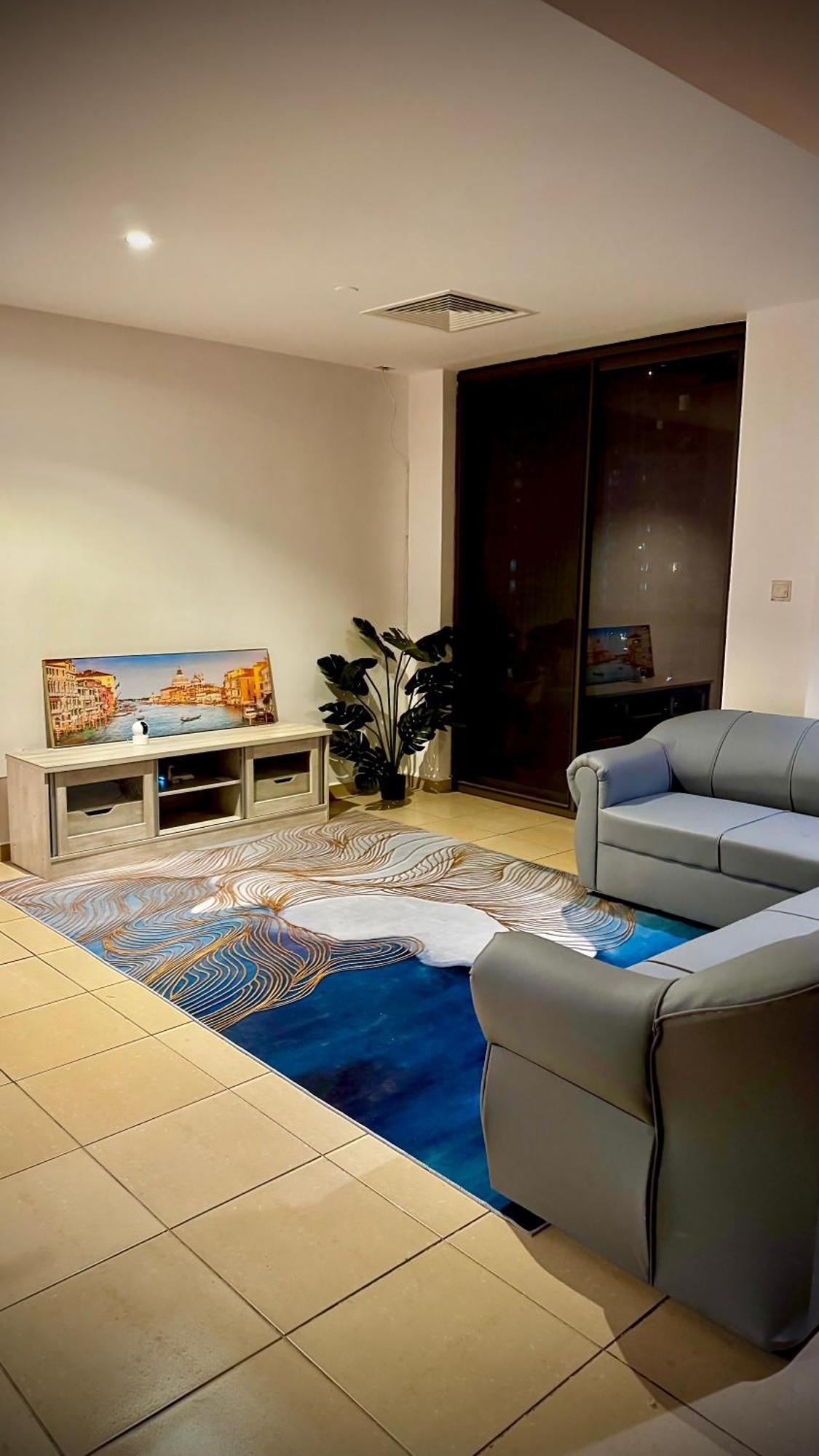 Hostal Harmony - Jbr *