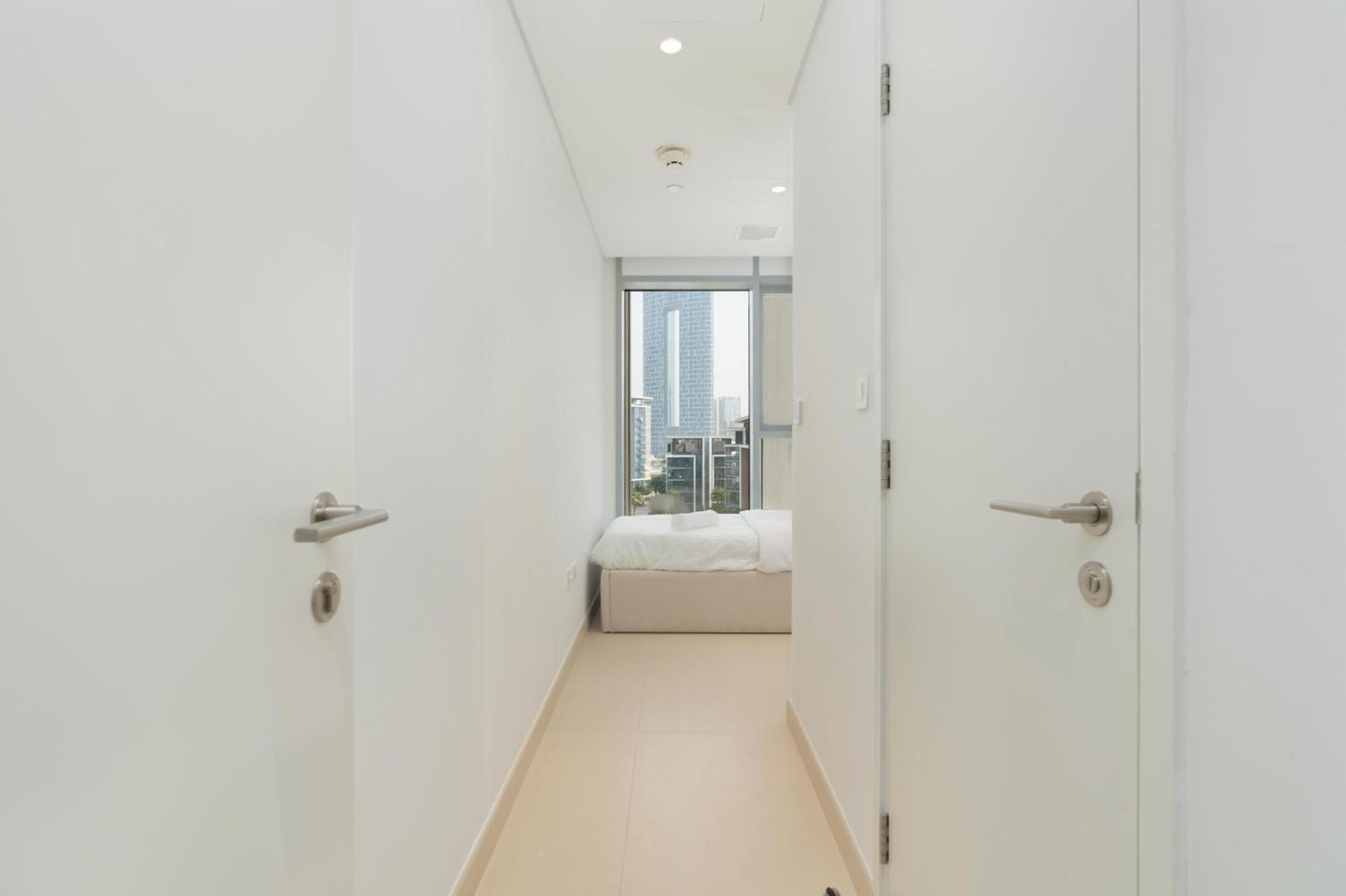 Bluewaters Residences 10 - Spacious Unit With Large Balcony