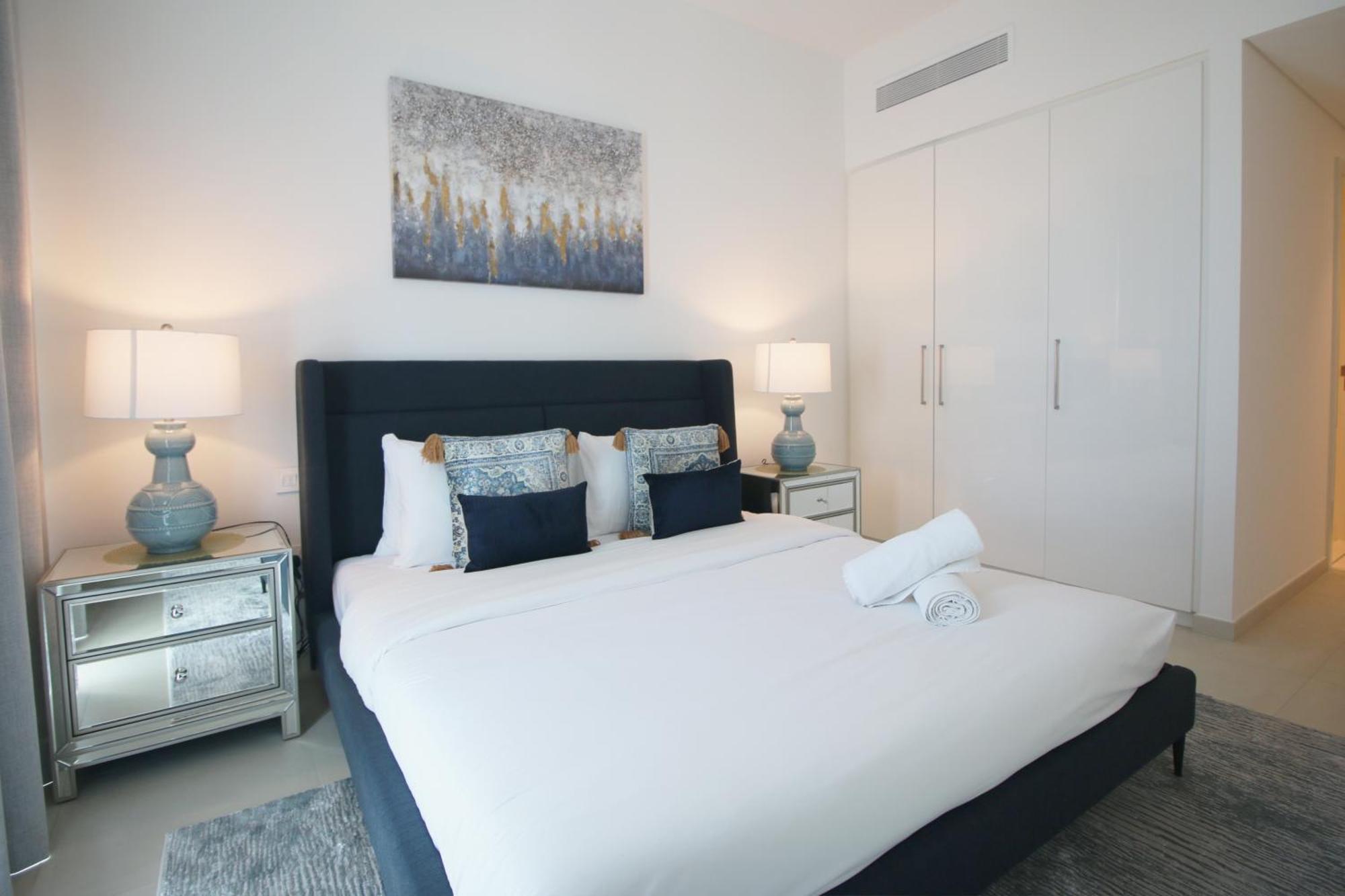 Rh - Burj Khalifa View, 03br With Maid's Room, 7 Mins Walk To Burj Khalifa * Dubái