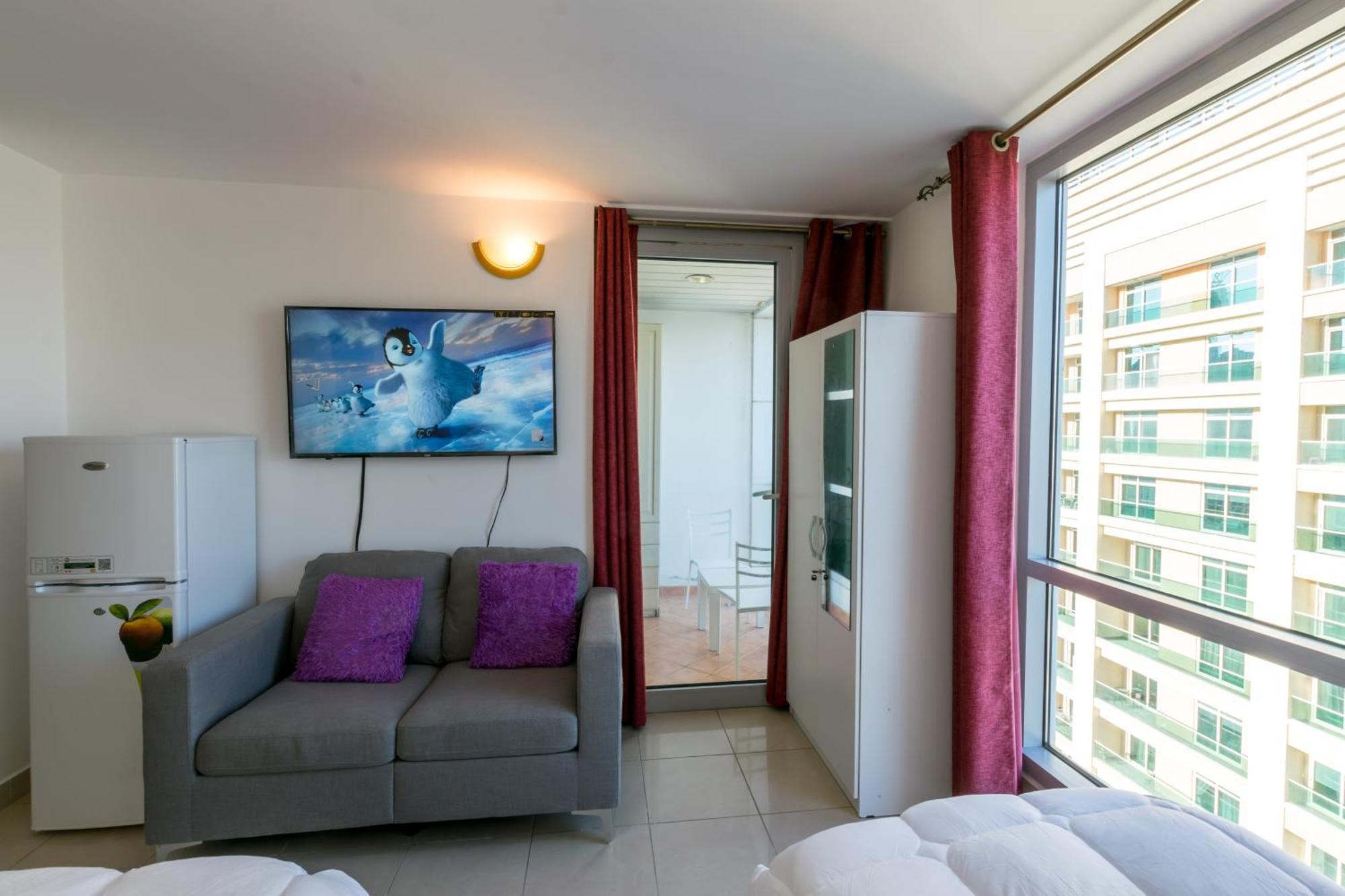 La Rivera For Ladies Apartamento