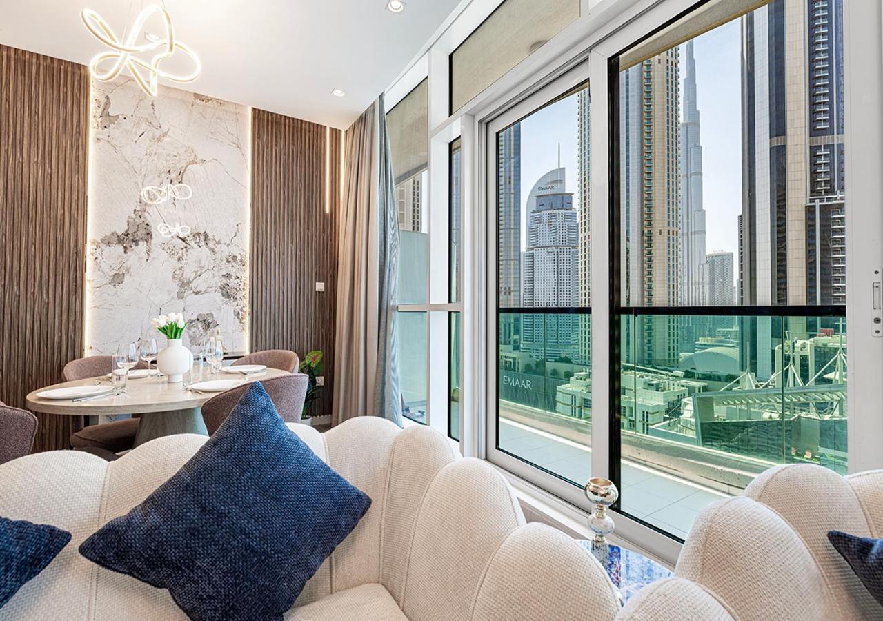 Apartamento Burj Khalifa View! 2 Bedroom Luxe With 4 Minute Walk To Mall! Pool And Sauna Access! *