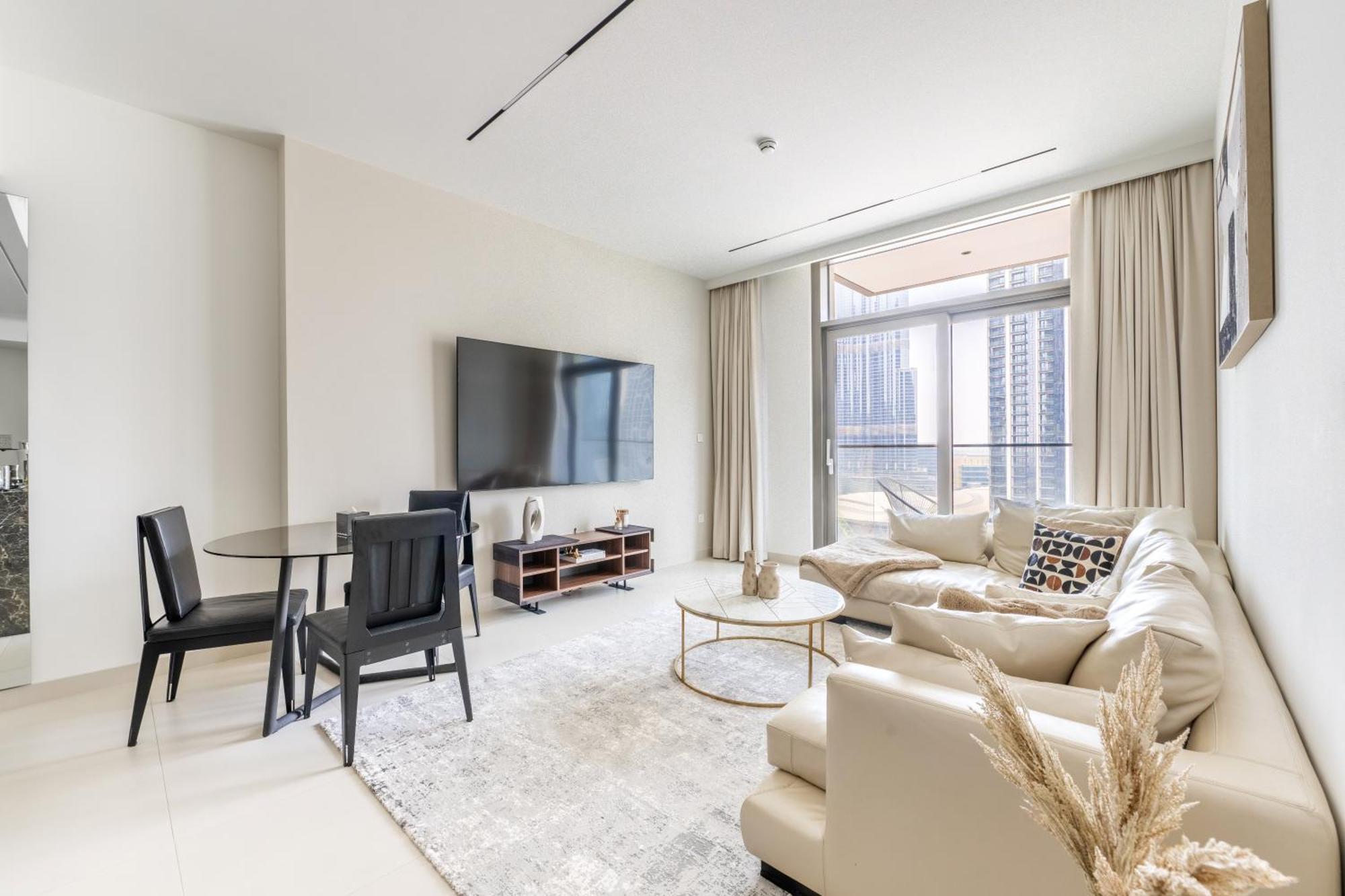 Apartamento Stylish 3br Maid's In Burj Crown With Burj Khalifa View Dubái