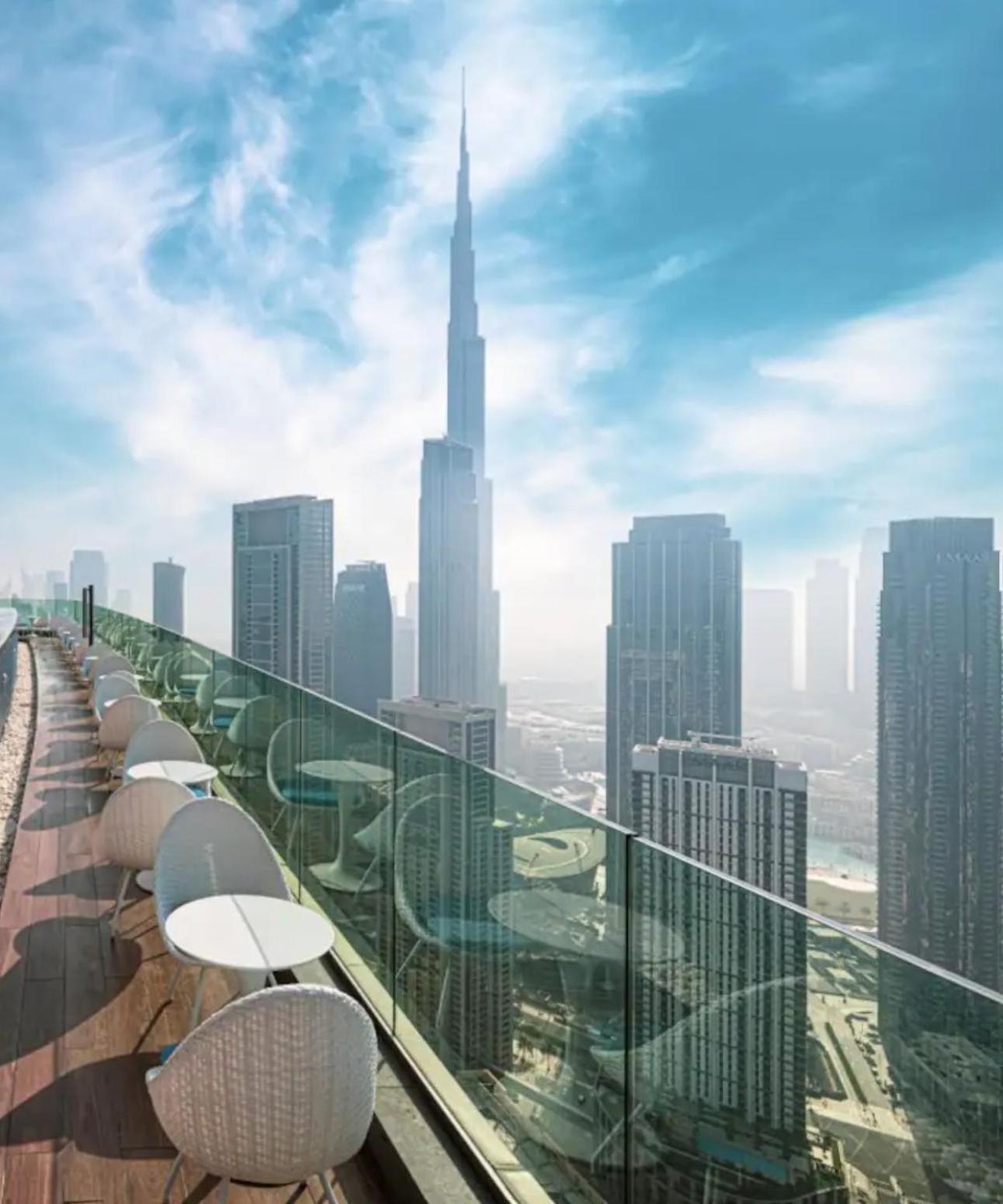 High Floor In 5 Star With Infinity Pool Burj View Gym Sauna Appartamento