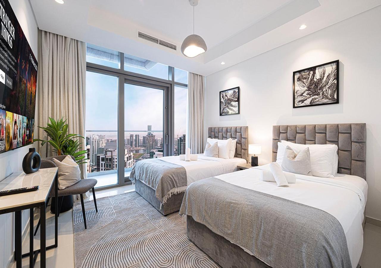 Appartamento High Floor In 5 Star With Infinity Pool Burj View Gym Sauna
