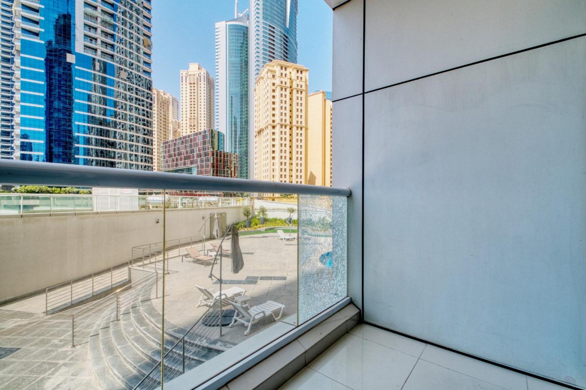 Shoresinn - Artistic Retreat In Marina Appartamento Dubai