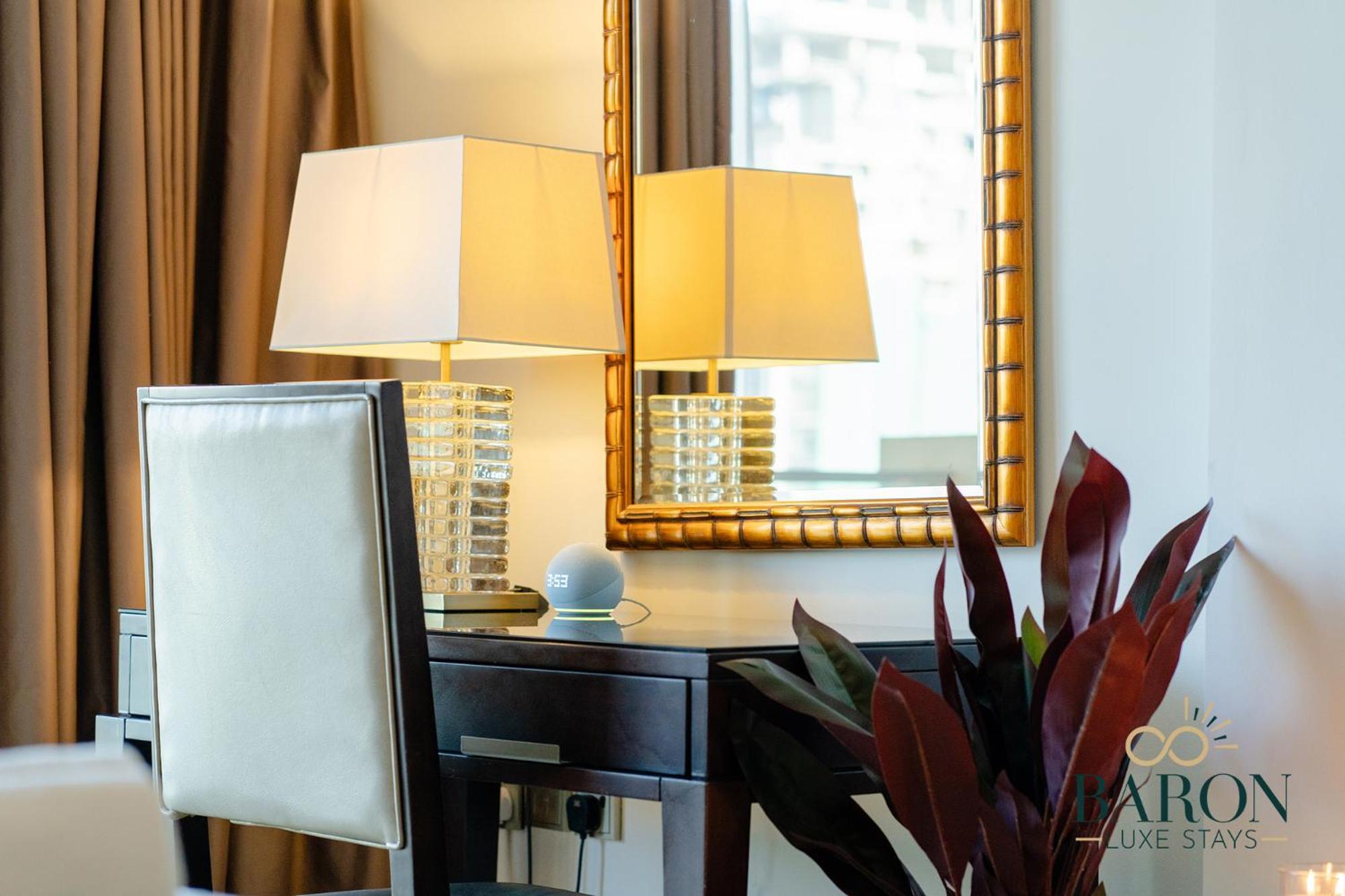 Apartment Alluring Studio, Address Marina. Dubai