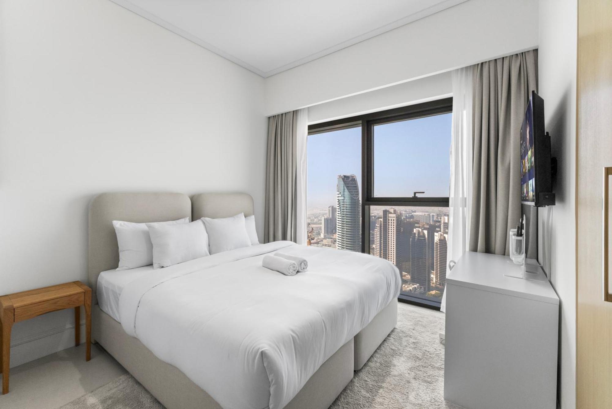 Apartment Full Fountain And Burj View - 3br Burj Royale