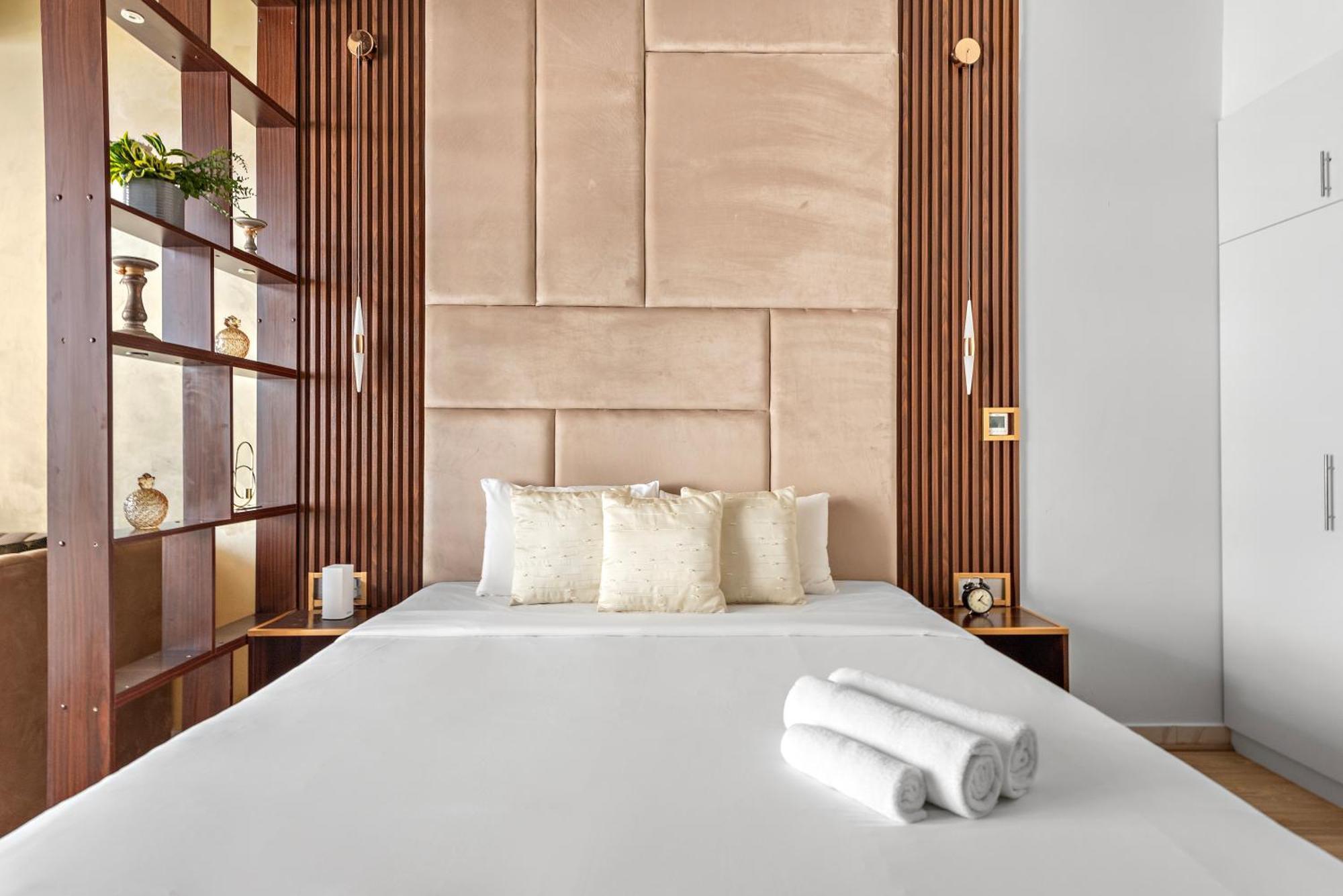 Furnished Millennium Binghatti Apartemen *