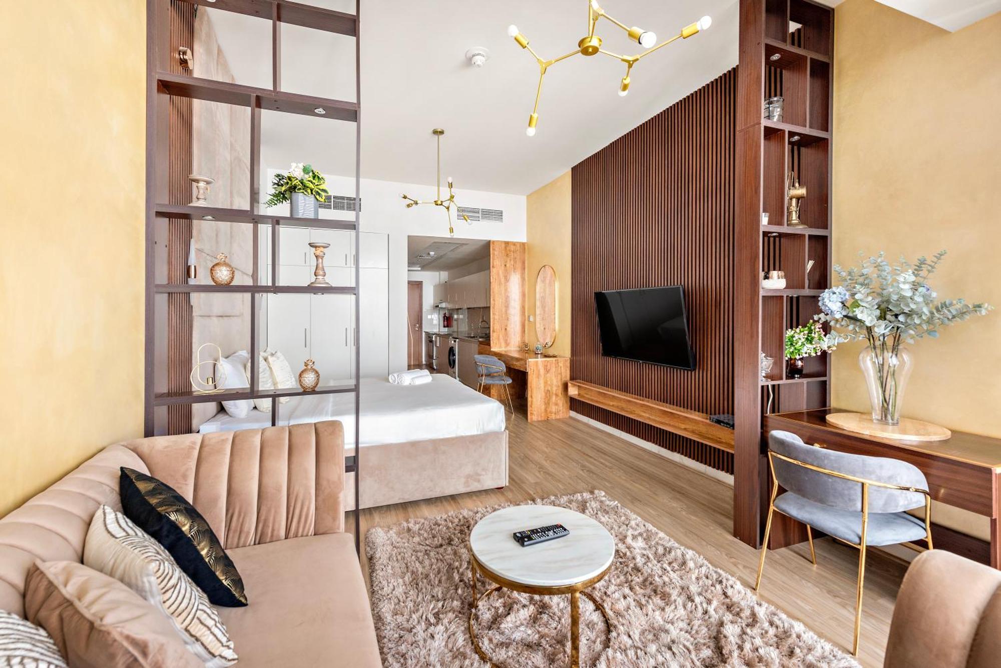 Apartemen Furnished Millennium Binghatti Dubai