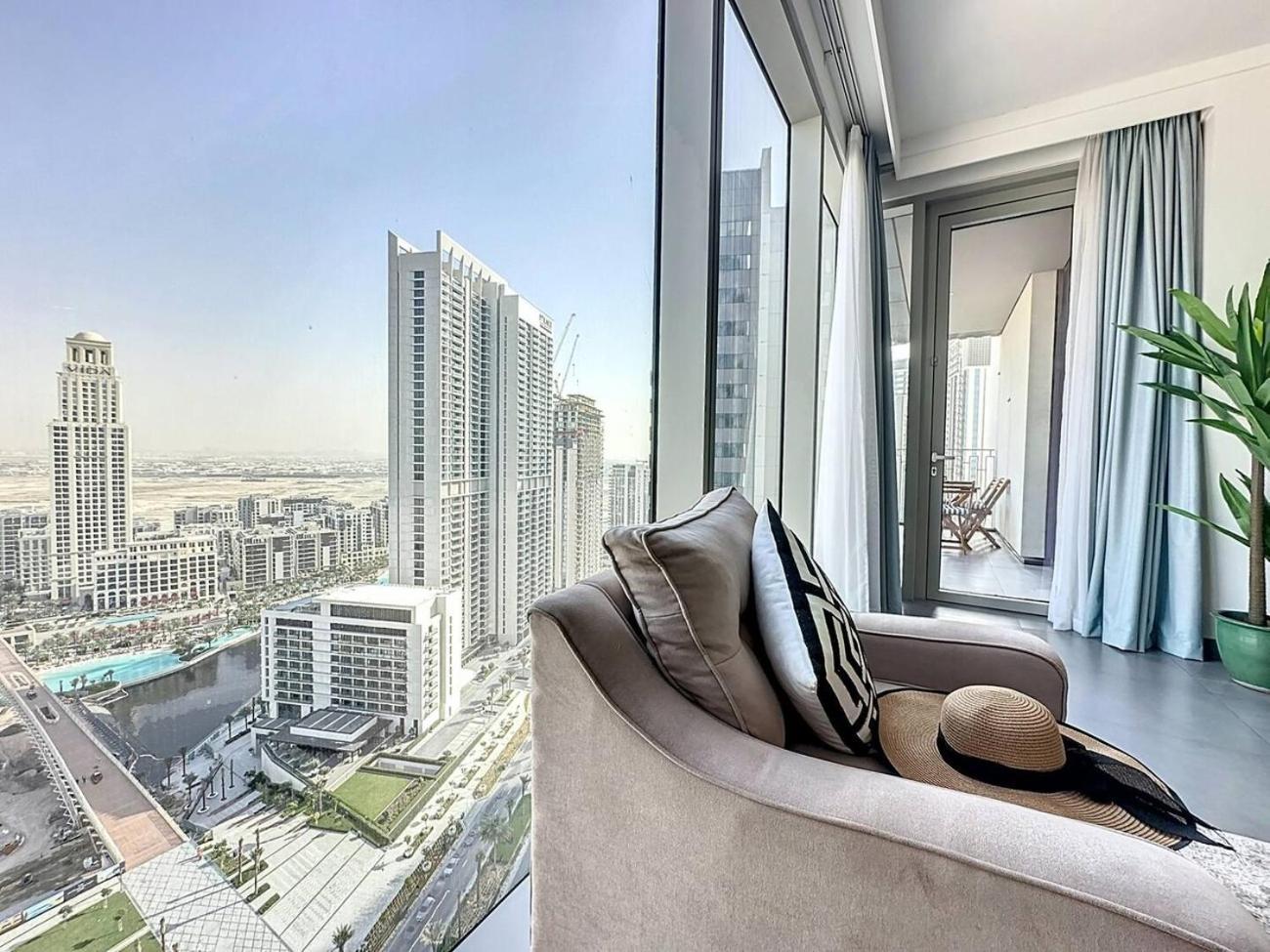 Appartement Fam Living - Spacious 3-bedroom In Creek Gate With Stunning Views Dubai