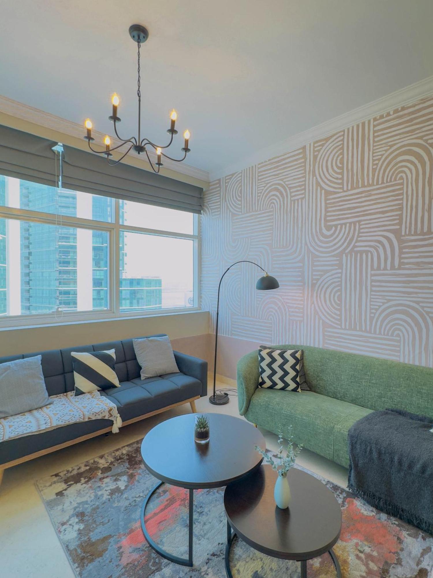 Luxury 3bhk Jbr By One Tree Dubái