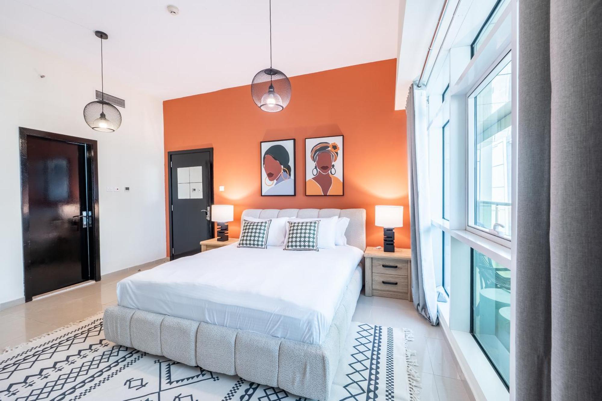 Appartement Stylish 1br Apartment! Near Metro & Stroll To Marina Dubaï