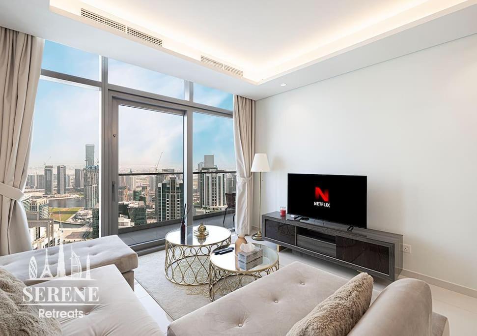 Serene Retreats Paramount Two Bedroom 3 With Burj View Appartement Dubai