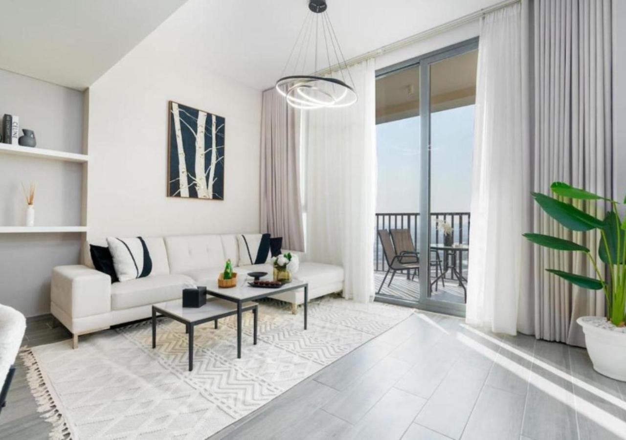 Elegant 2br High Views & Midtown Living By Vibel Apartamento