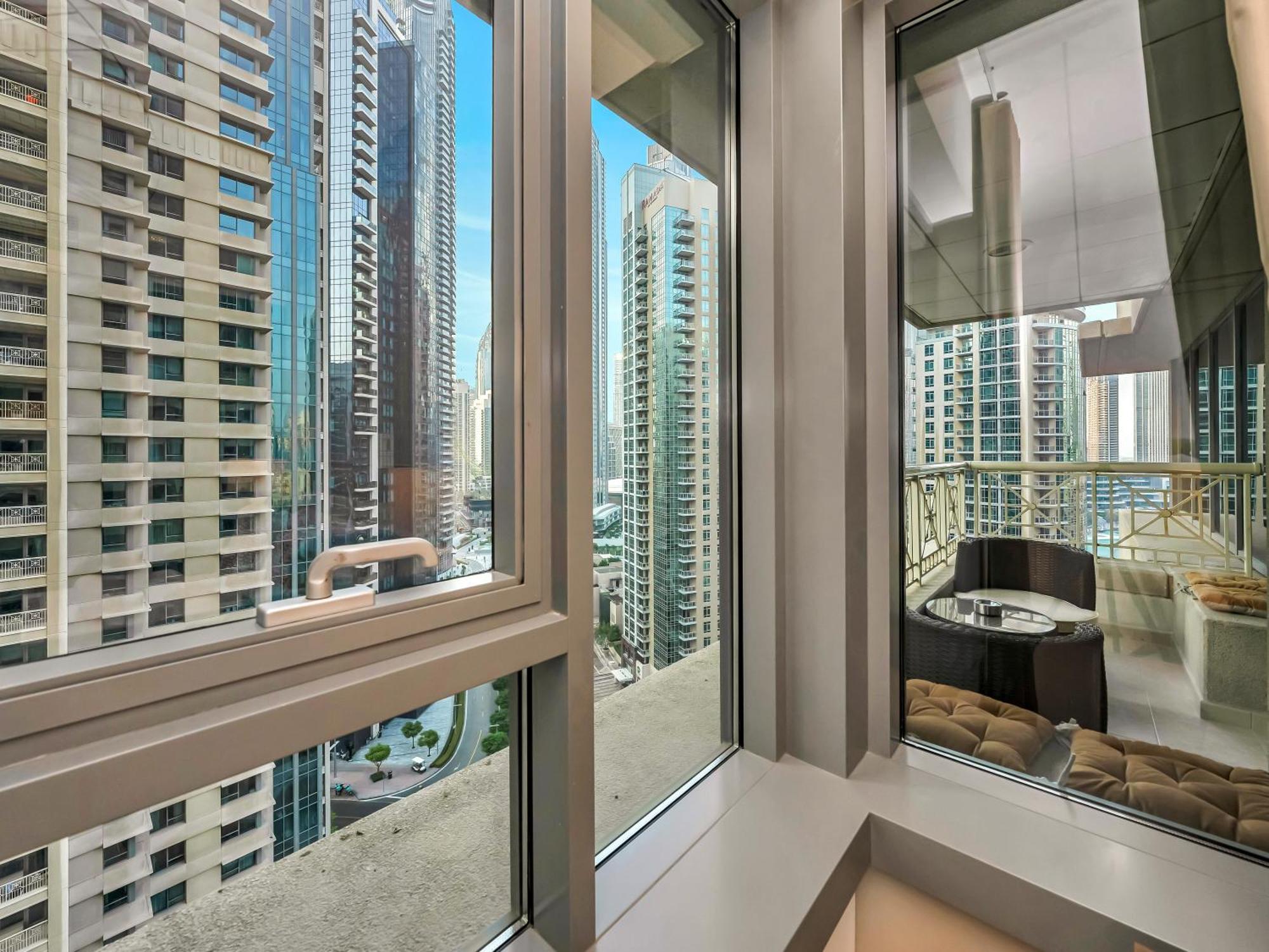 New Burj Khalifa & Fountain Views & Work Station Dubaï