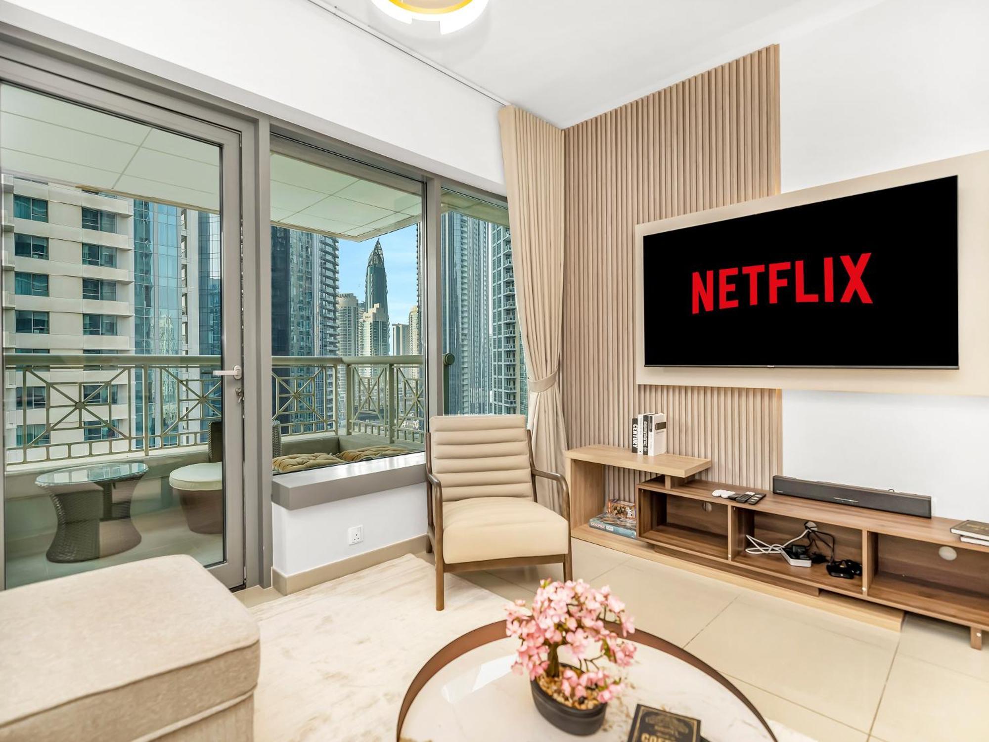 Appartement New Burj Khalifa & Fountain Views & Work Station Dubaï