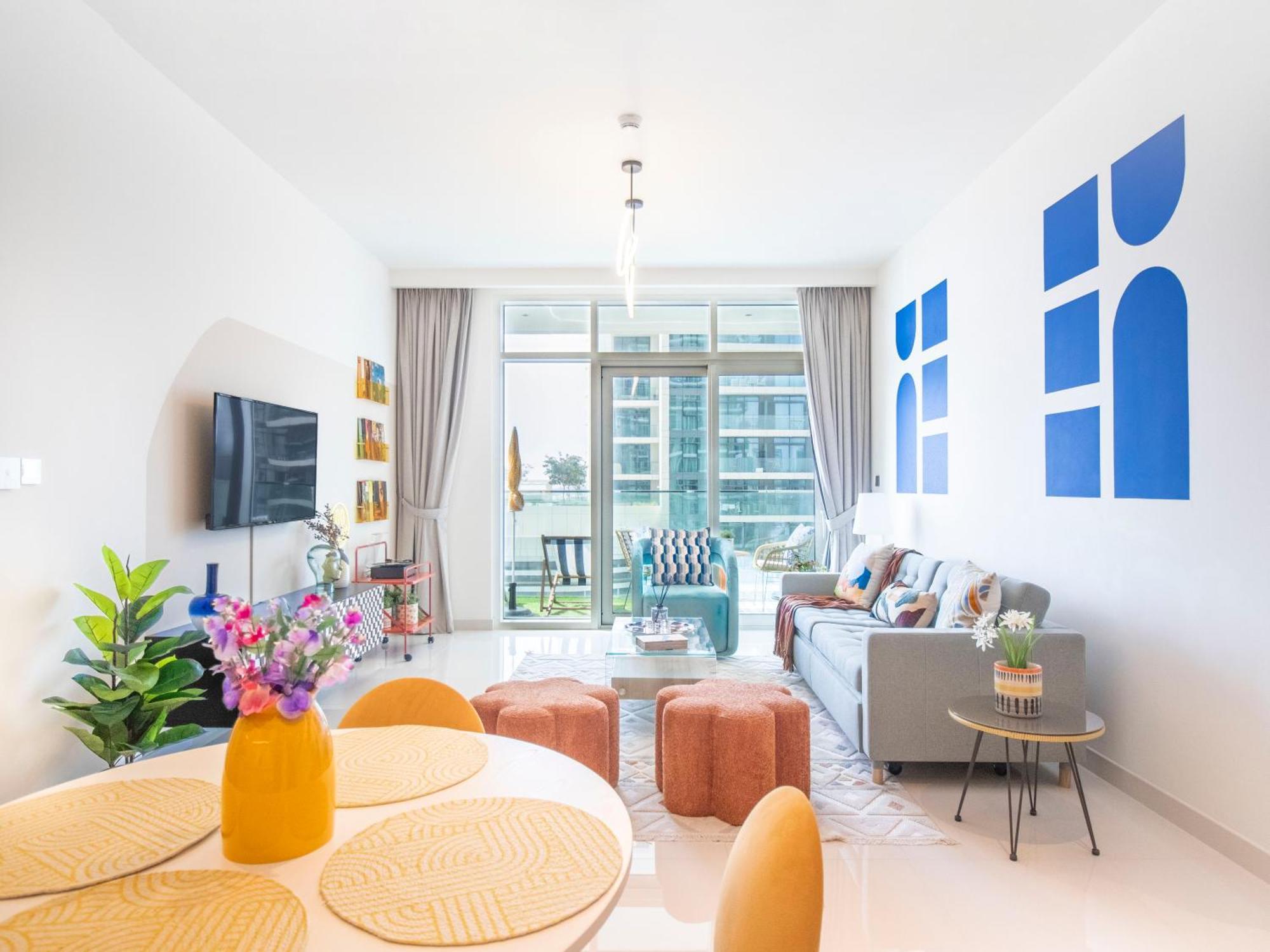 Appartement Beachfront Bliss: Chic 1 Bedroom Retreat By The Sea *