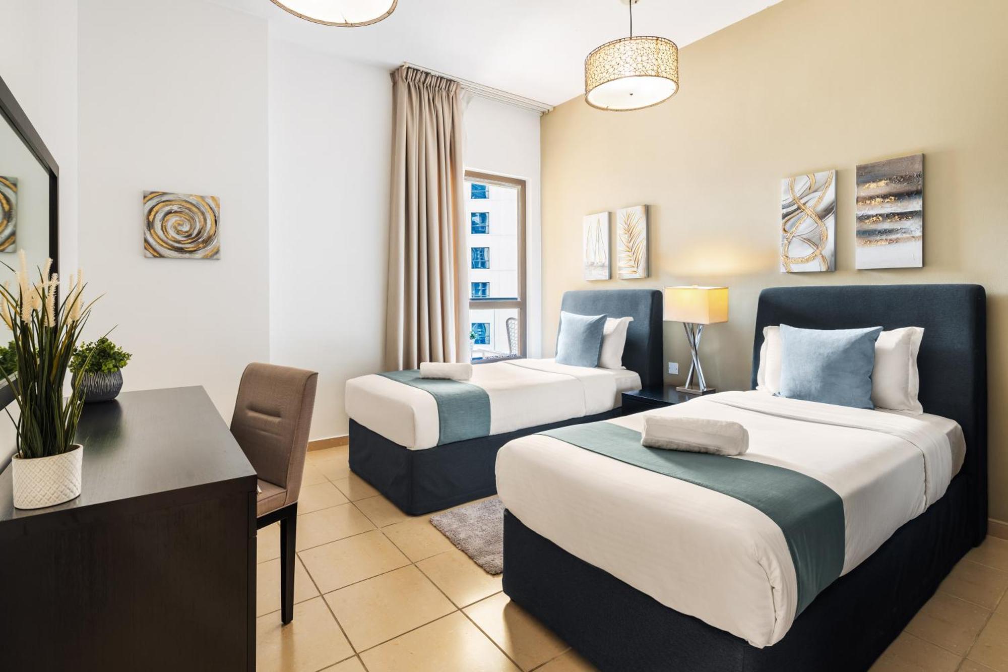 Appartement Brand New Spacious, Deluxe, 5br Maidroom On Jbr Walk Next To ,tram & Mall By La Buena Vida Homes *