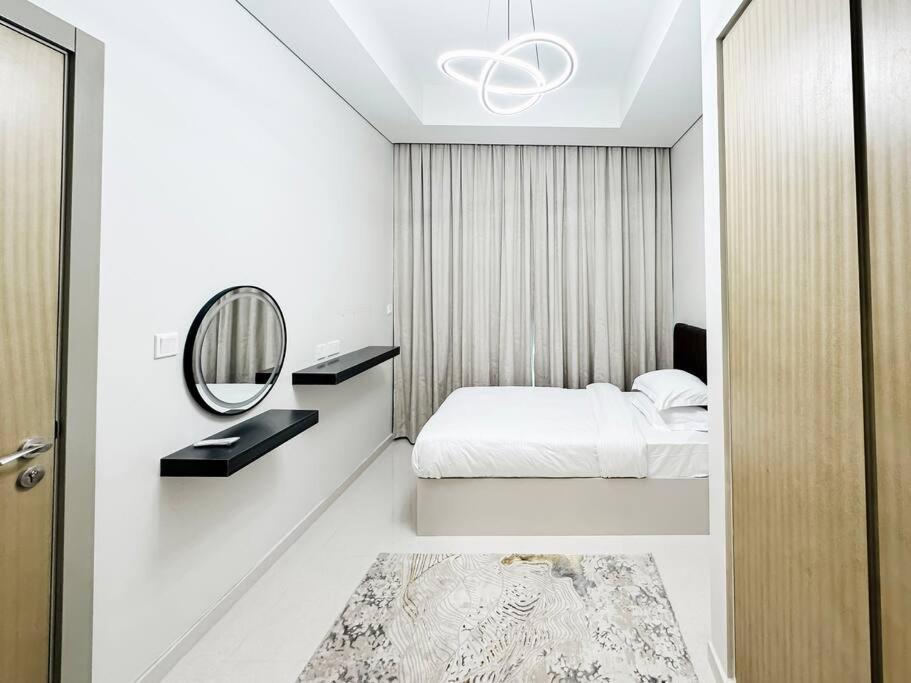 Damac Aykon 2 Bedroom Business Bay - Ezytrac Apartment