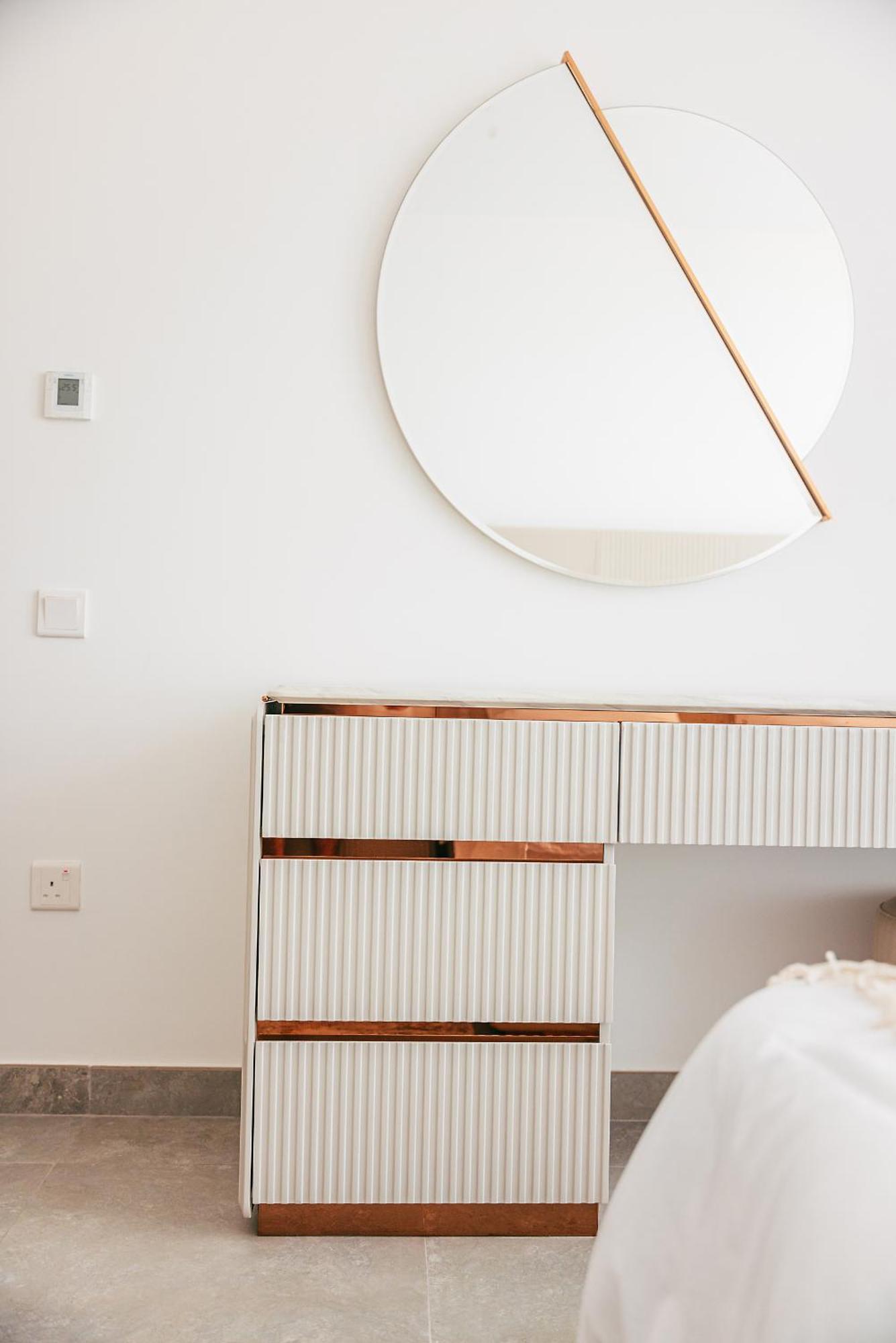 Lux 1br Direct Access To Marina 4 People Apartemen