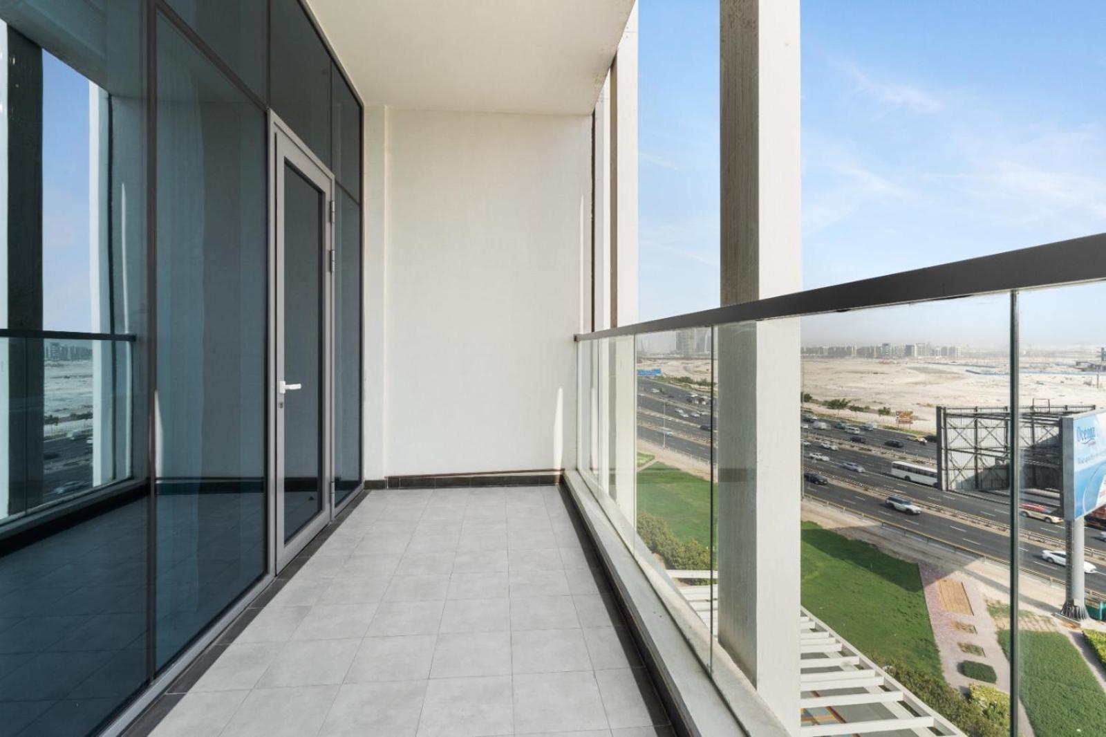 Brand New 2 Bedroom In Bayz By Danube, Business Bay Dubái