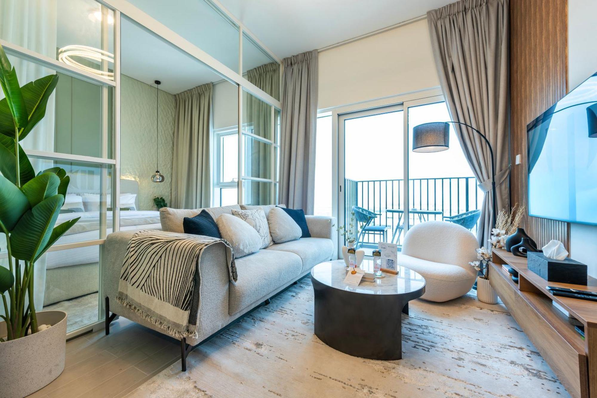 Hills - 1br Luxe - Golfville - By Udh * Dubaï