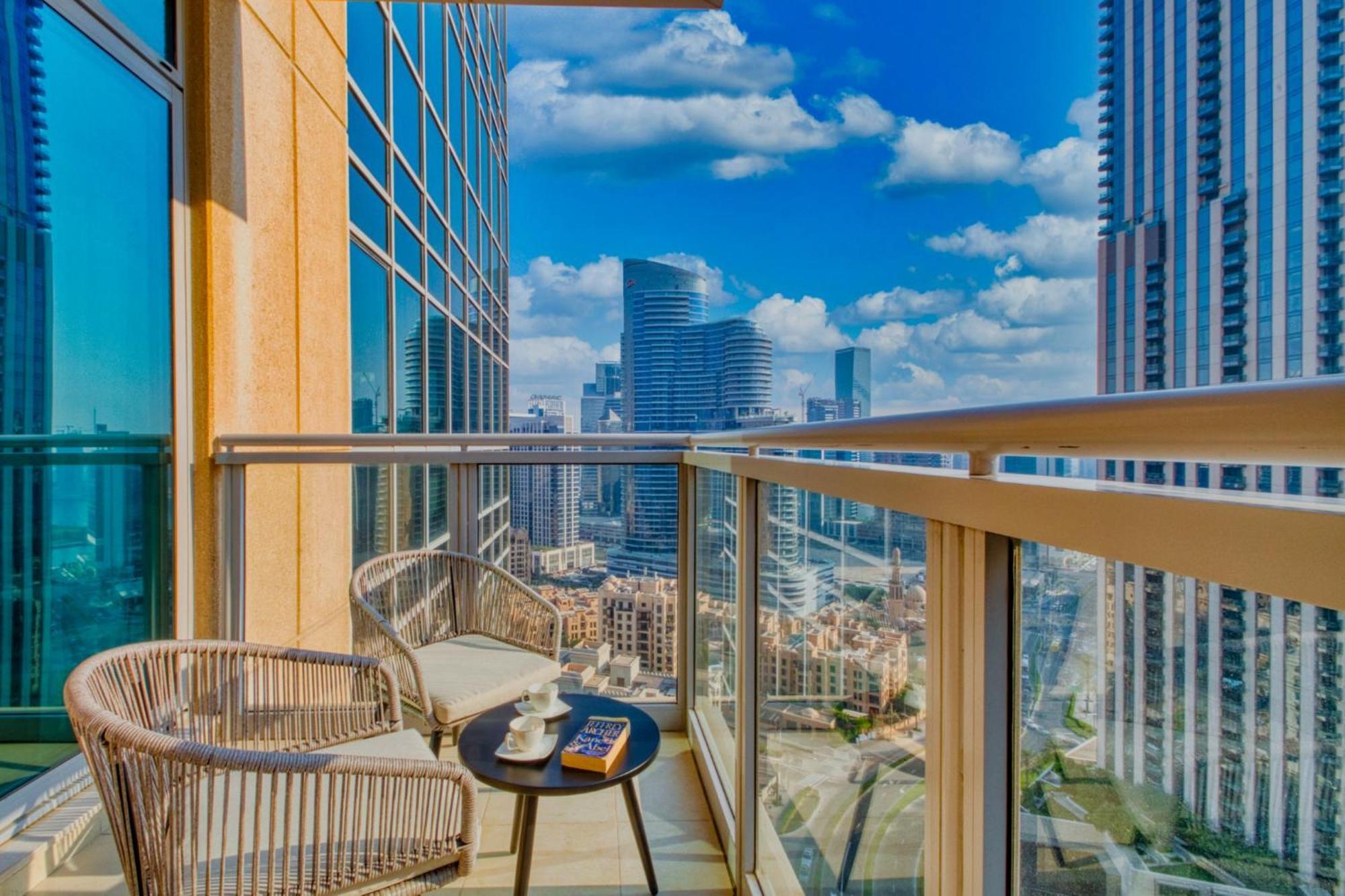 Luxury 1-bedroom With Burj Khalifa View Apartamento Dubái