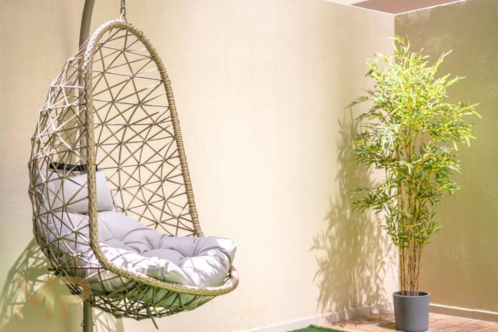 Lejlighed Marco Polo - With Garden, Spacious, Newly Furnished
