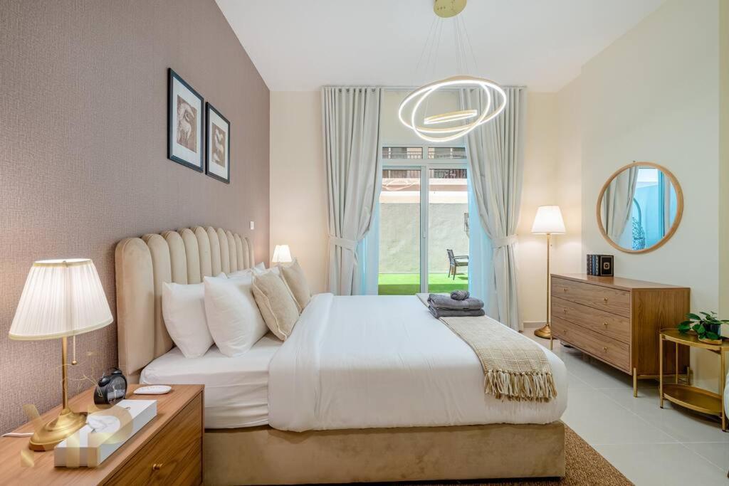 Lejlighed Marco Polo - With Garden, Spacious, Newly Furnished Dubai