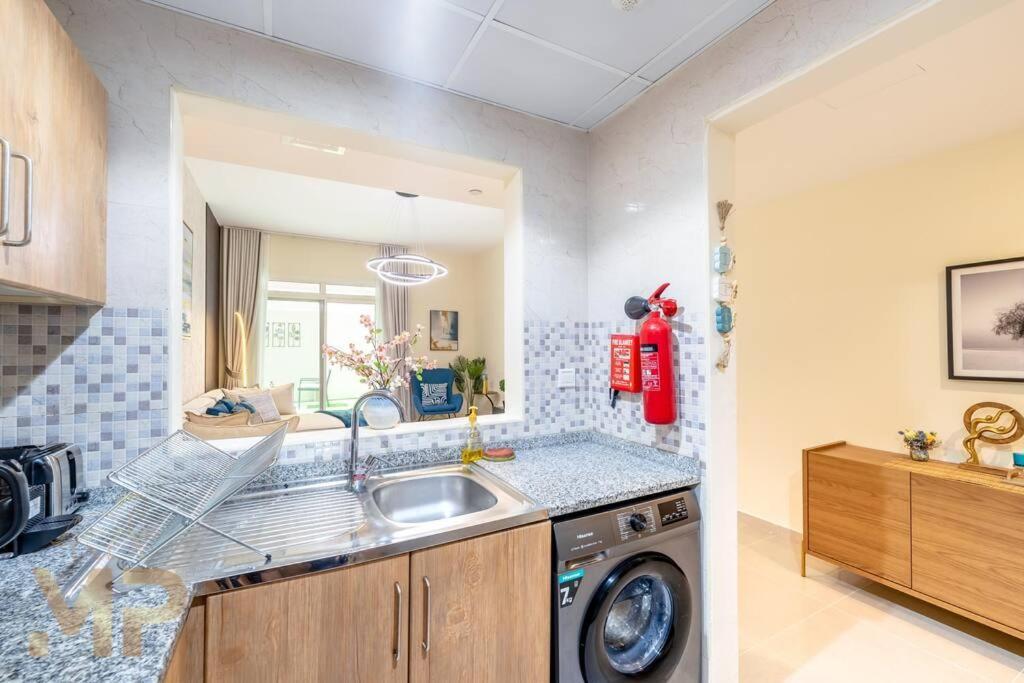 Marco Polo - With Garden, Spacious, Newly Furnished Lejlighed