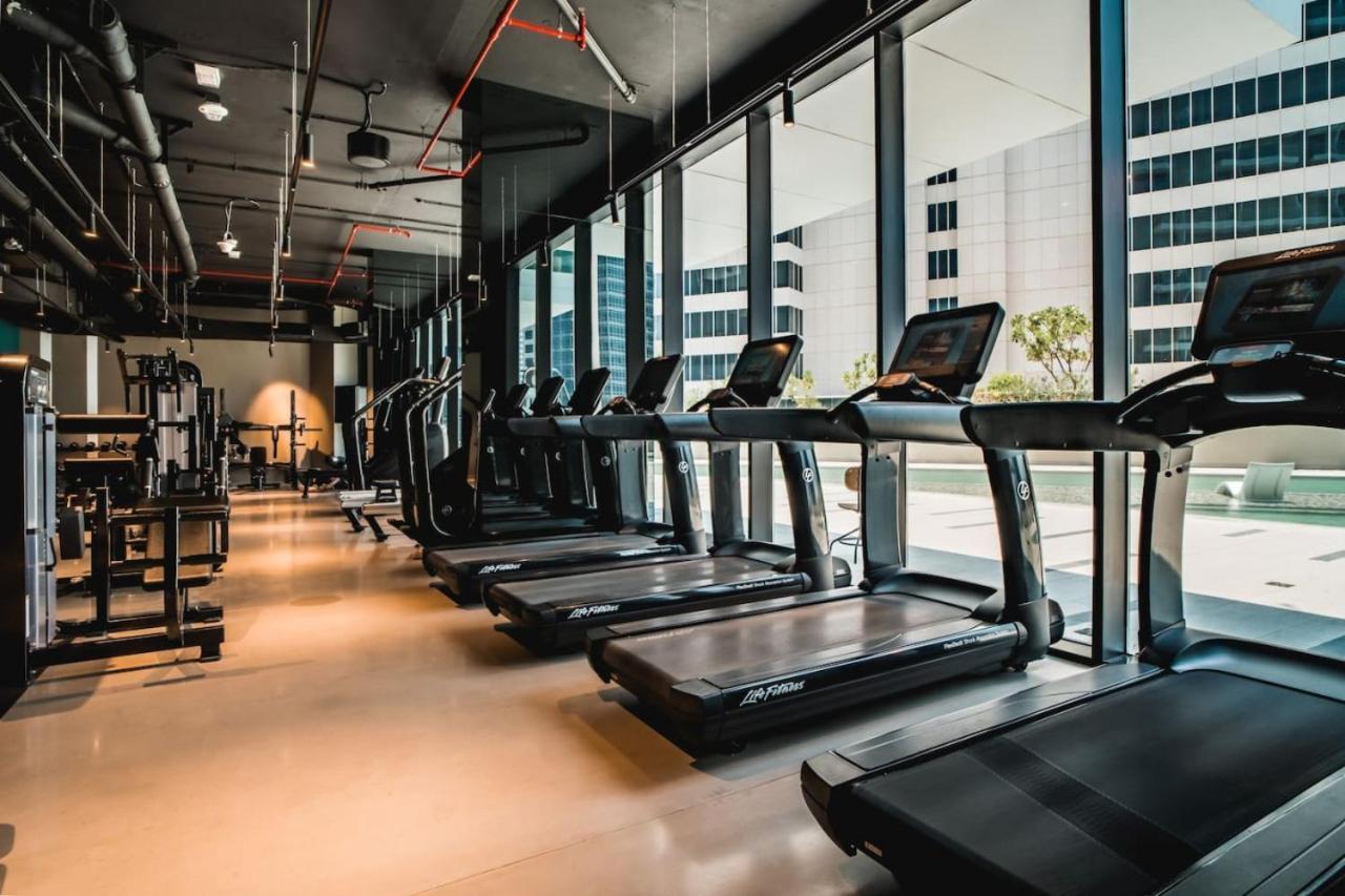 Hze13 Executive Studio In Downtown 2 Beds * Dubai