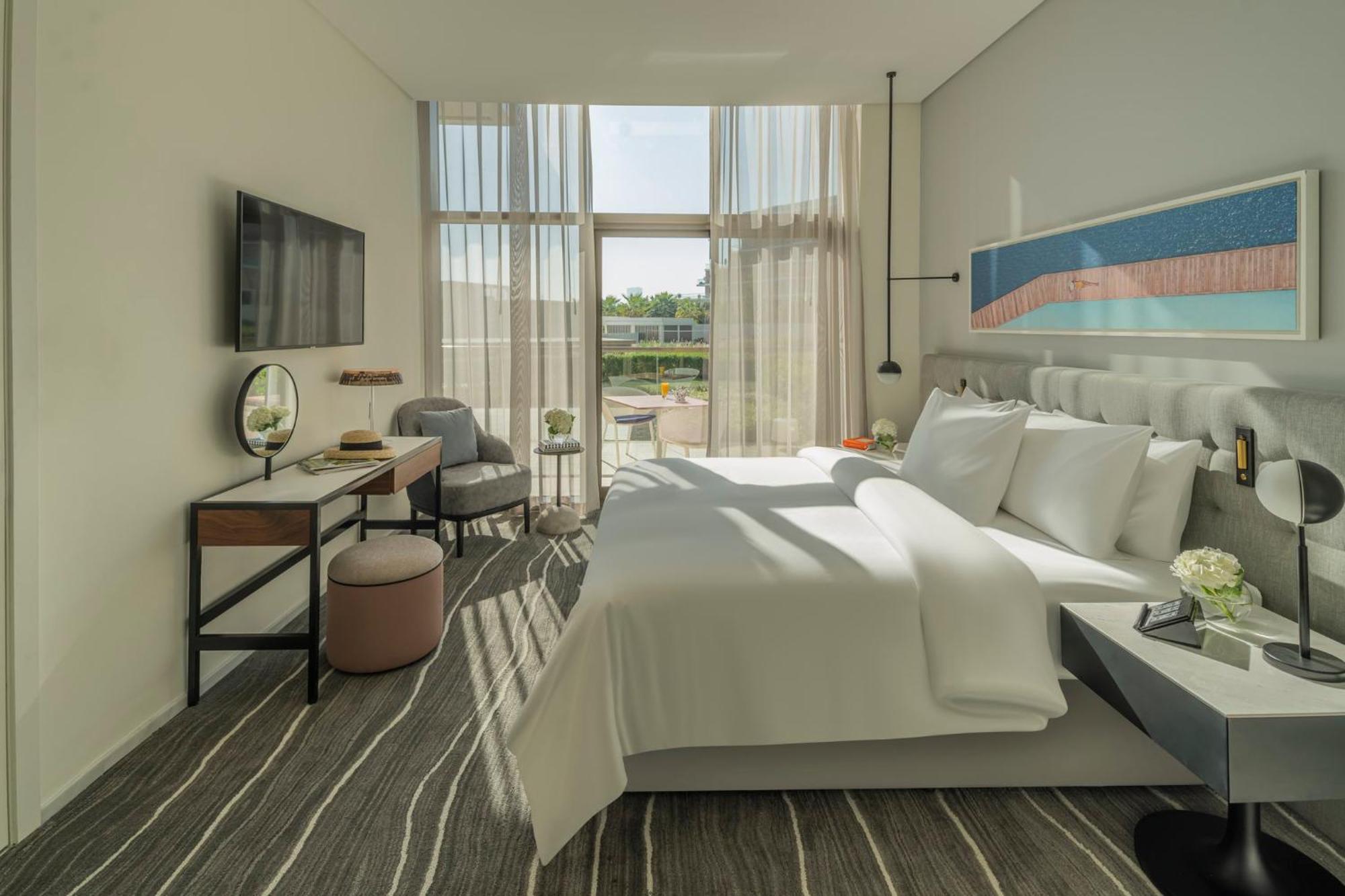 Complex Th8 Palm Resort, Vignette Collection By Ihg 5*