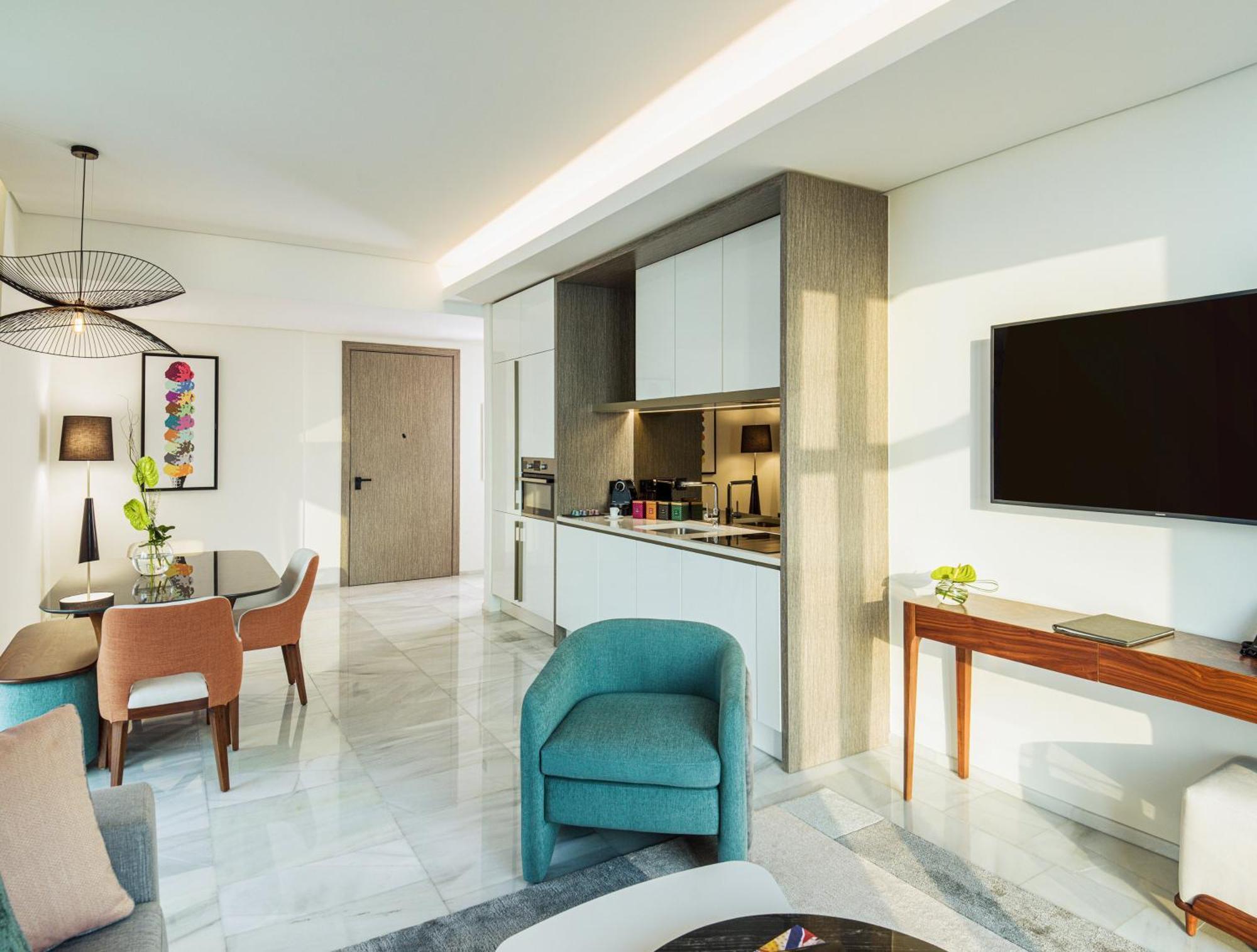 Th8 Palm Resort, Vignette Collection By Ihg Complex Dubai