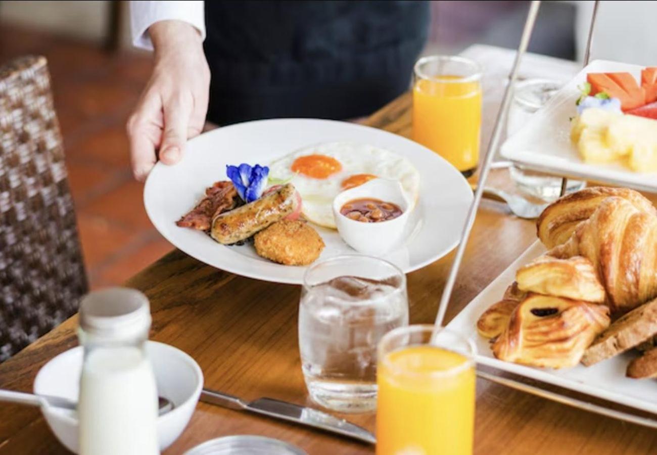 Hostal Angel Packers With Seaview In Marina Walk *