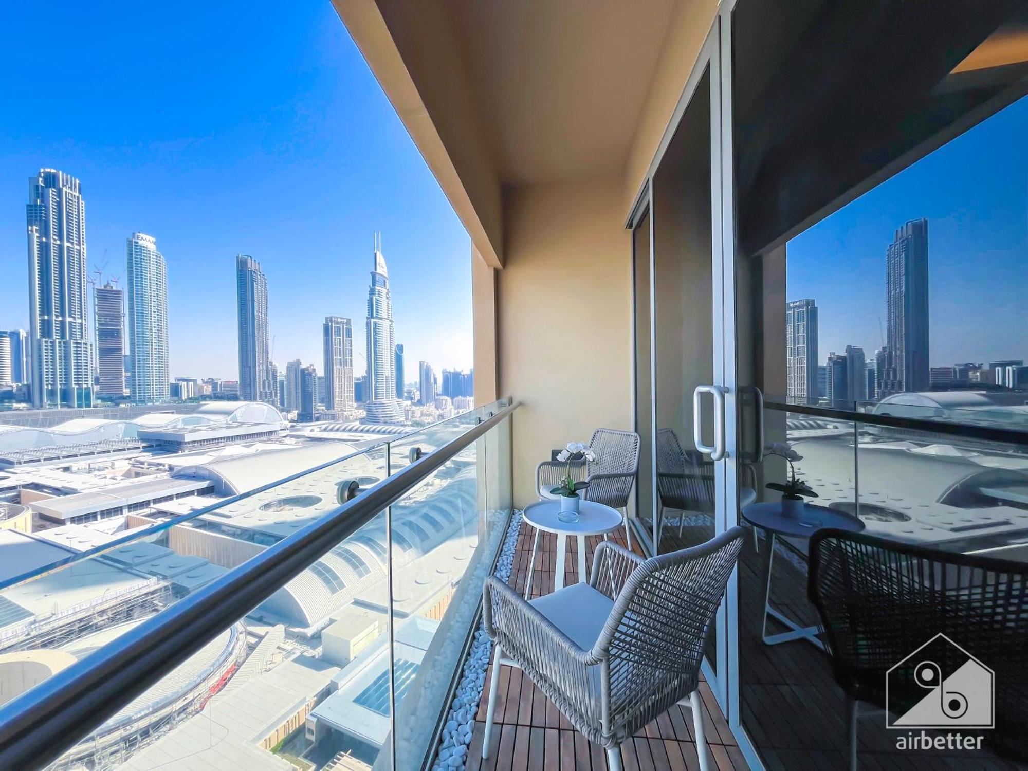 Mall Downtown Luxury With Balcony & View Apartamento